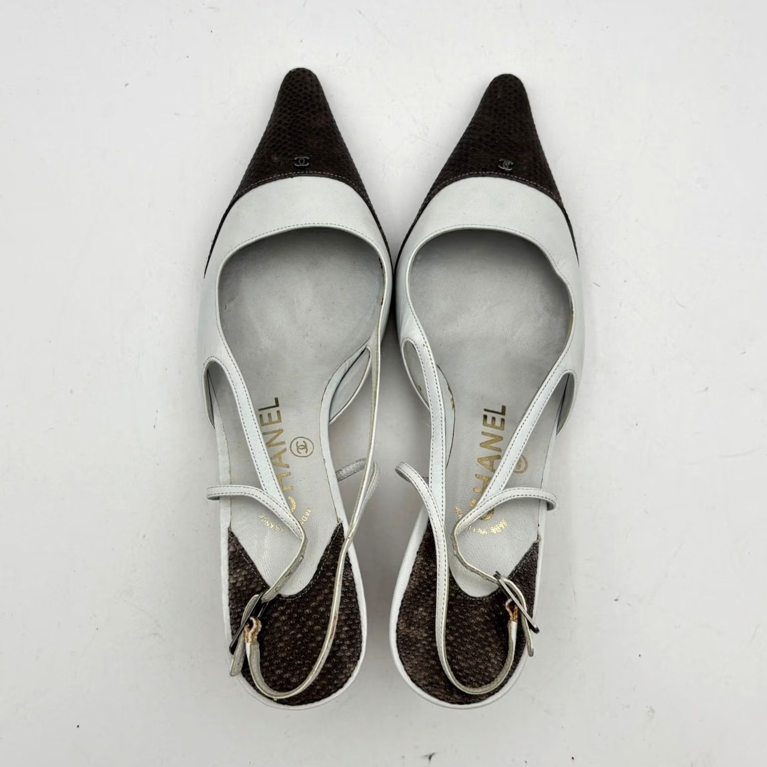 Chanel CHANEL Slingback Womens VTG Logo Leather Slingbacks Point Toe Kitten Heels Women Size US 8 / IT 38 - 6 Thumbnail