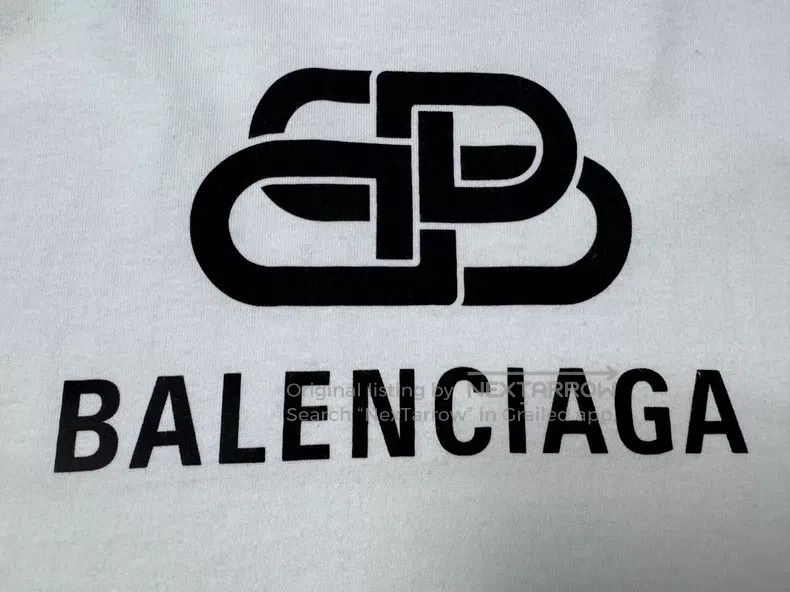 Balenciaga Balenciaga Buckle T-Shirt Letter Logo Printed Round Neck S Size S / US 4 / IT 40 - 2 Thumbnail