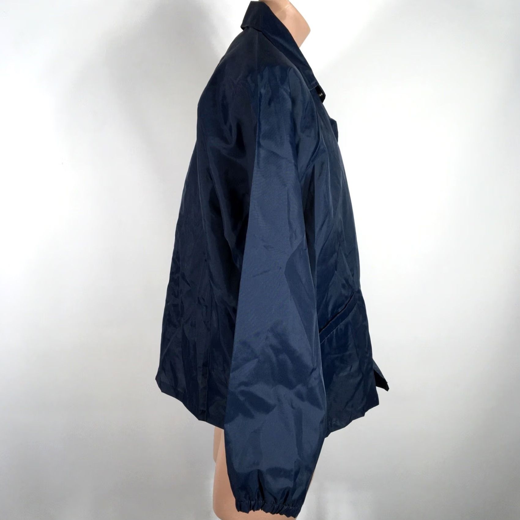 Vintage VINTAGE Cardinal Blue Jacket Windbreaker USA MADE sz L Unisex Adults 70s 80s Graphic Print N/A Size US L / EU 52-54 / 3 - 4 Thumbnail