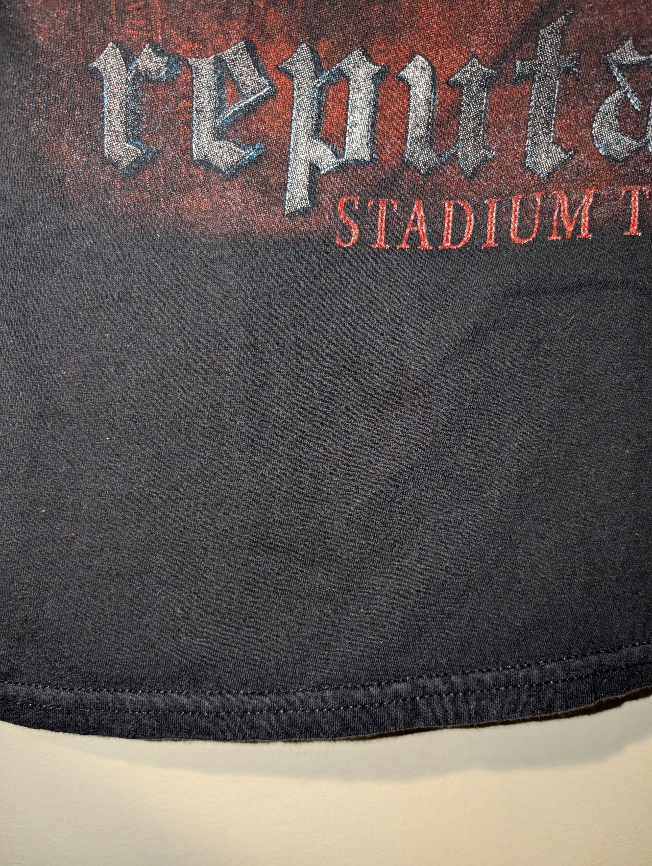 Band Tees Taylor Swift Reputation 2018 Stadium Tour Concert T-shirt Size US S / EU 44-46 / 1 - 4 Thumbnail
