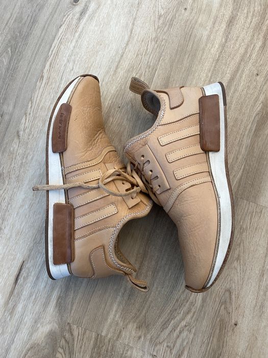 Adidas nmd r1 sales hender scheme