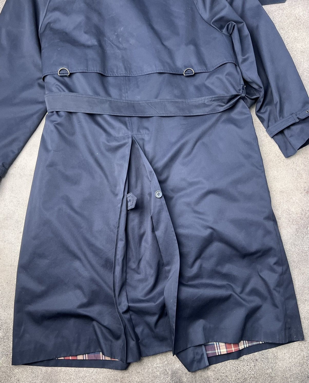 Baracuta Baracuta vintage heavy trench coat with og lining Size US L / EU 52-54 / 3 - 12 Thumbnail