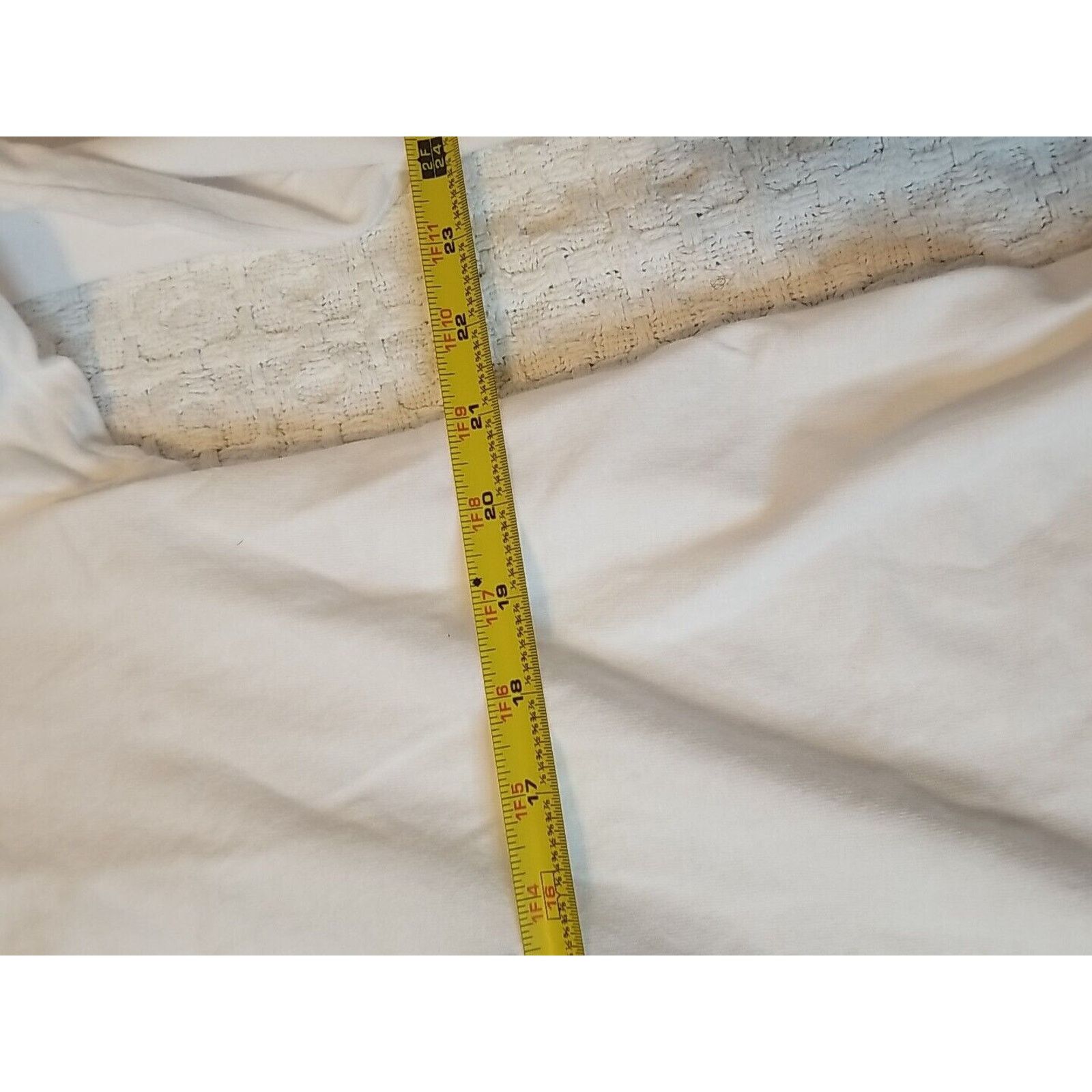 Vintage VTG Where's Waldo Long Sleeve White T-Shirt Mens Extra Large Size US XL / EU 56 / 4 - 6 Thumbnail