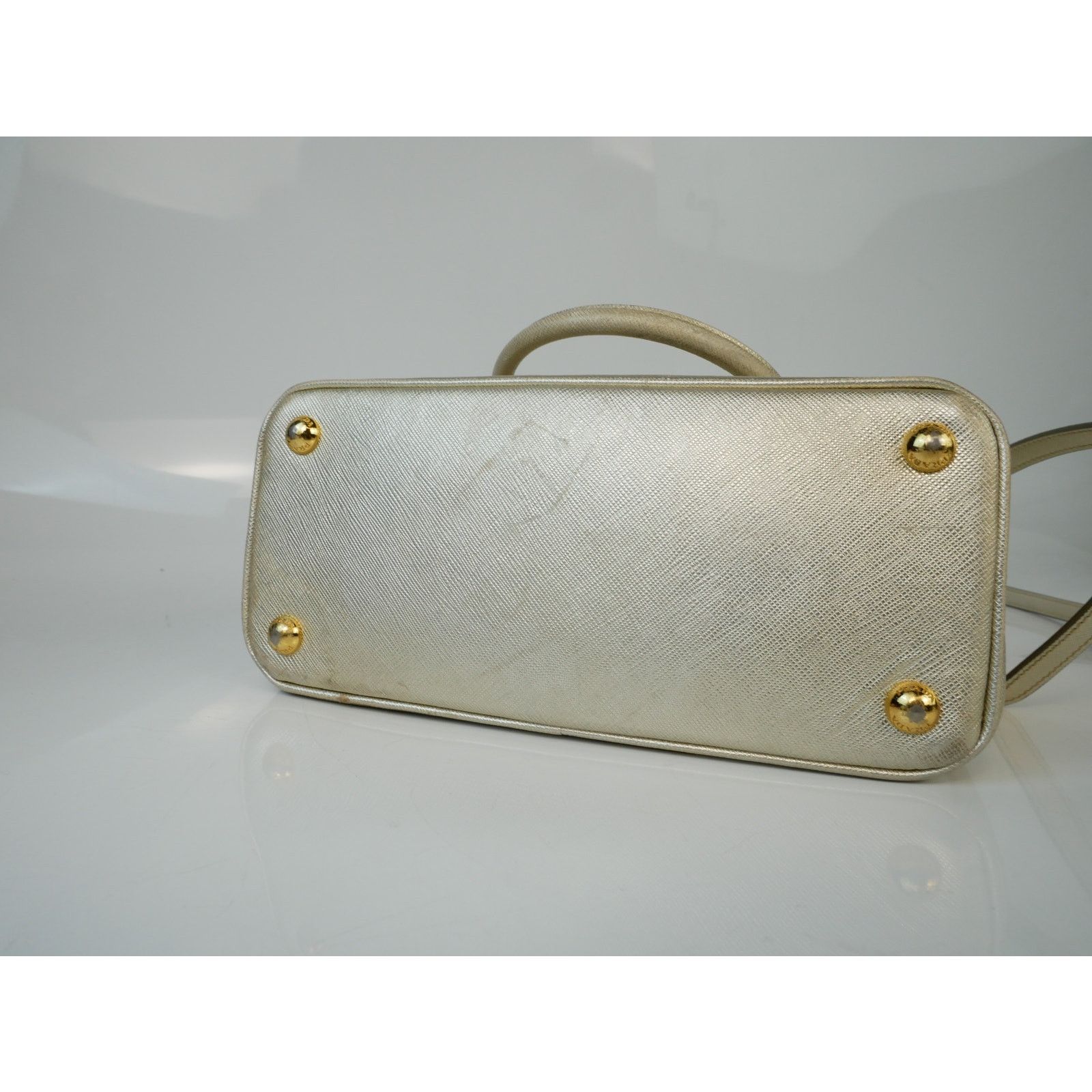 Prada Prada Gold Lux Galleria Tote Size ONE SIZE - 3 Thumbnail