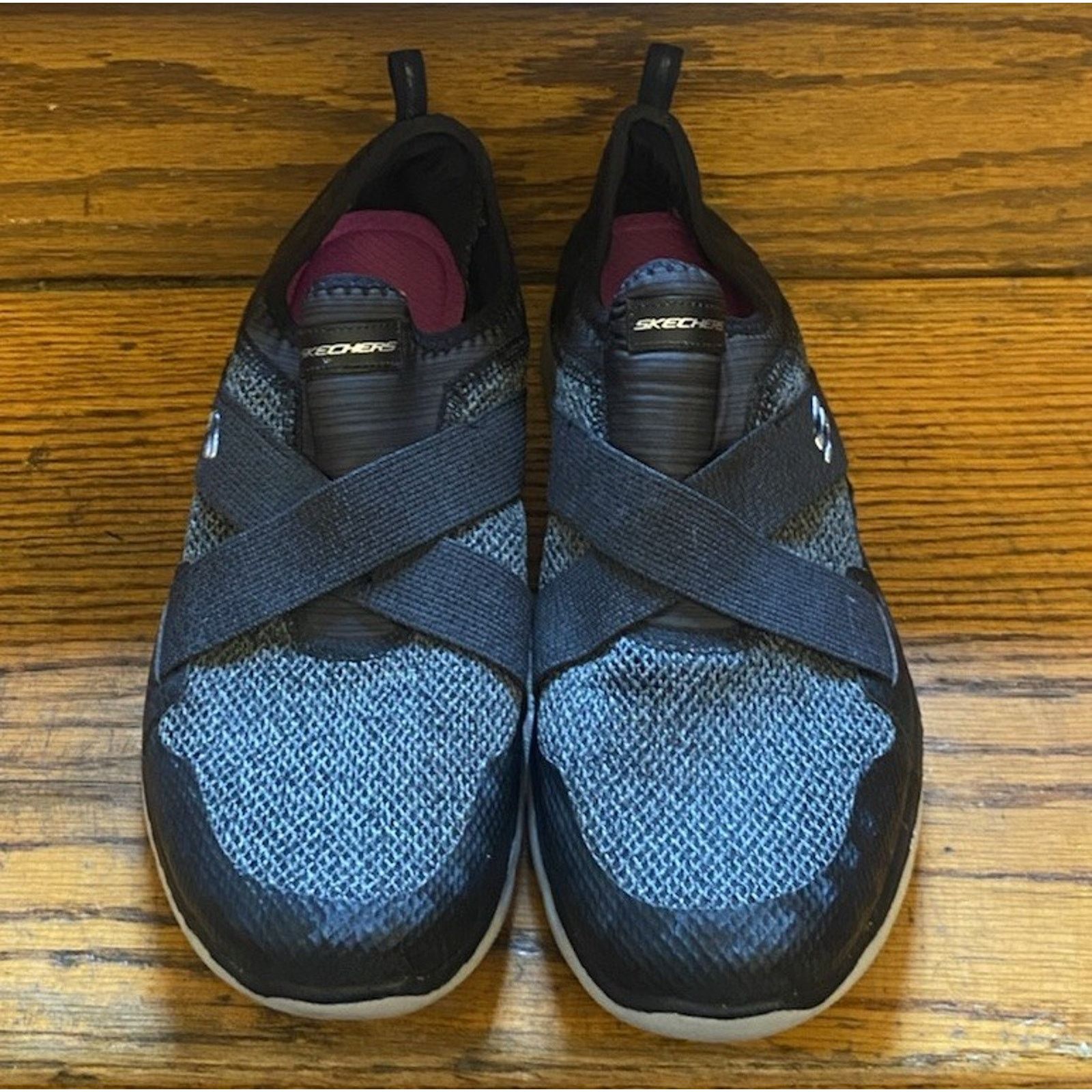 SKECHERS Skechers Women's 9 Shoes Dark Gray Black Sneakers Slip Ons Size US 9 / IT 39 - 2 Thumbnail