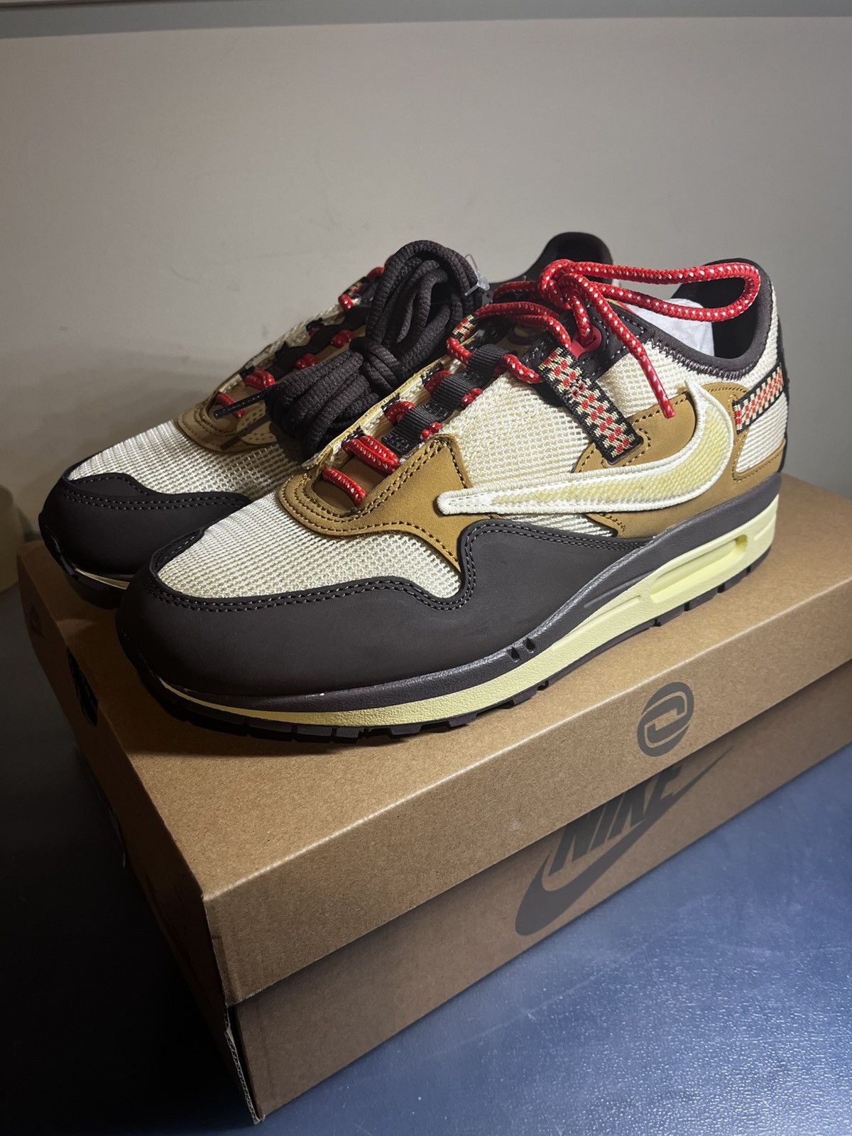 Nike × Travis Scott Nike Air Max 1 Travis Scott Cactus Jack Baroque Brown Size US 8 / EU 41 - 1 Thumbnail