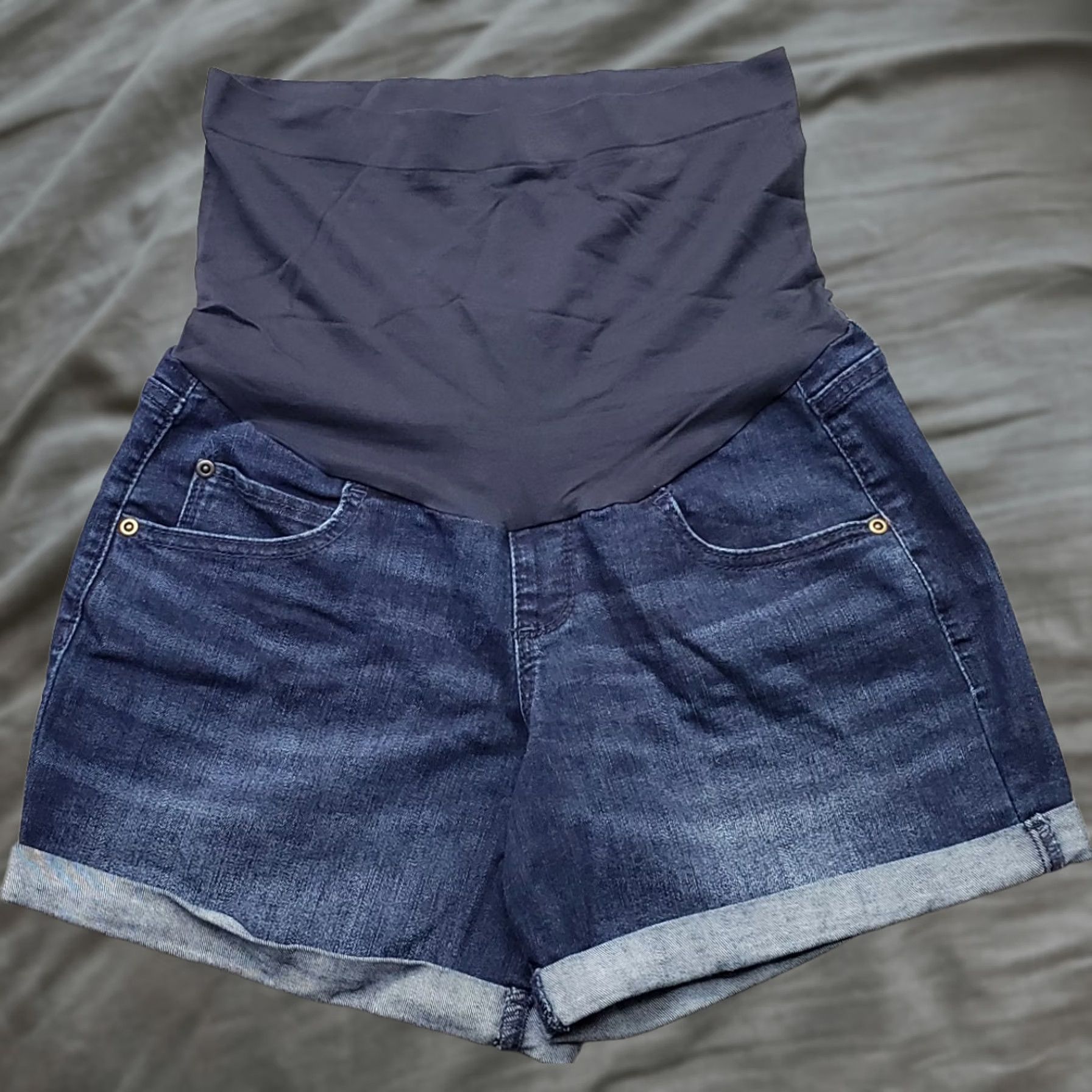 Vintage A Glow Womens 6 Blue Denim Stretch Boyfriend Shorts - Maternity, Cargo/Cuffed, 4.5" Inseam, Flat Front, 5-Pocket, Regular Fit, Casual Summer Shorts Size 28" / US 6 / IT 42 - 1 Thumbnail