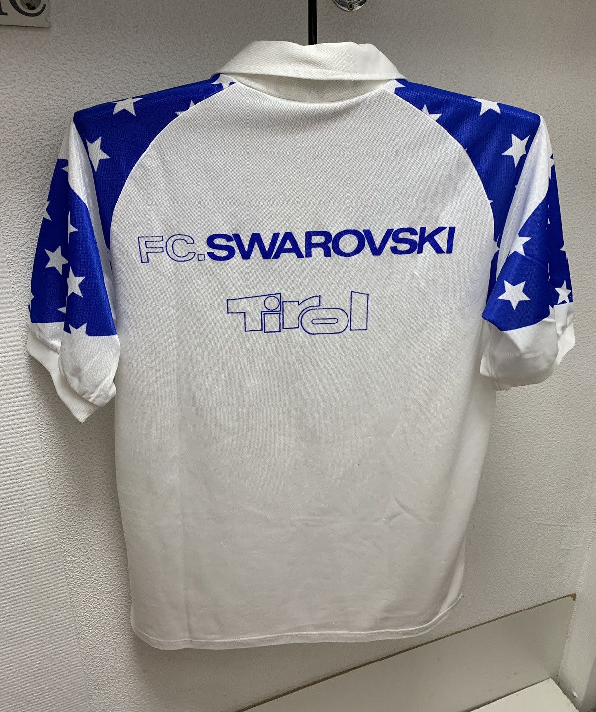 Puma Fc Swarovski Tirol vintage Puma soccer jersey 1991-92 L Size US L / EU 52-54 / 3 - 3 Thumbnail
