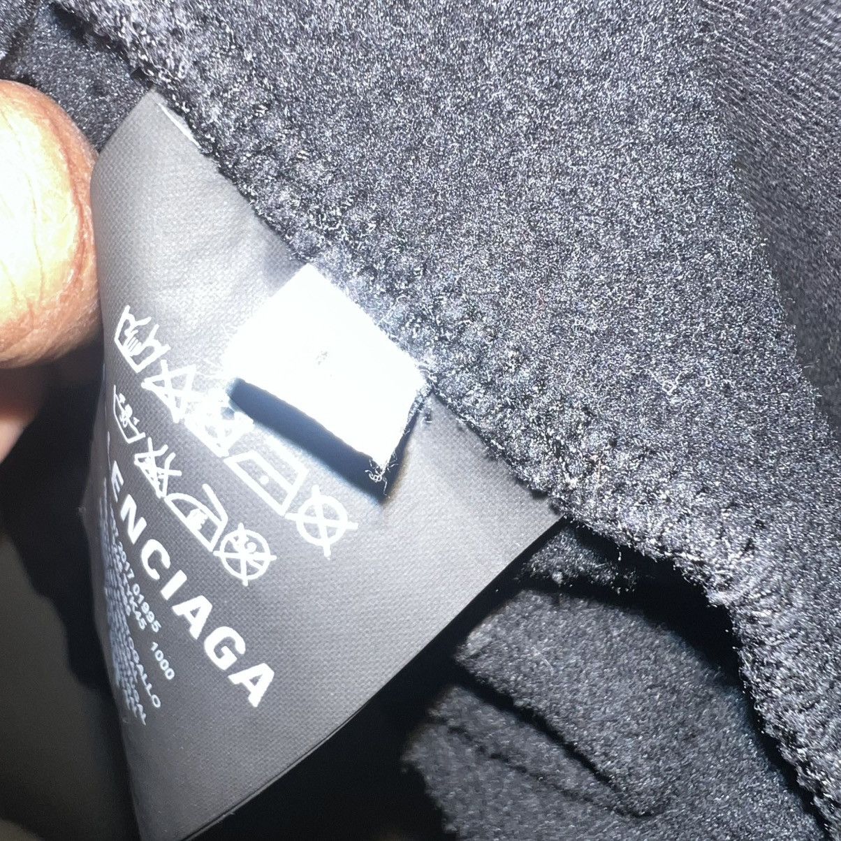 Balenciaga Balenciaga crewneck black Size US L / EU 52-54 / 3 - 5 Thumbnail