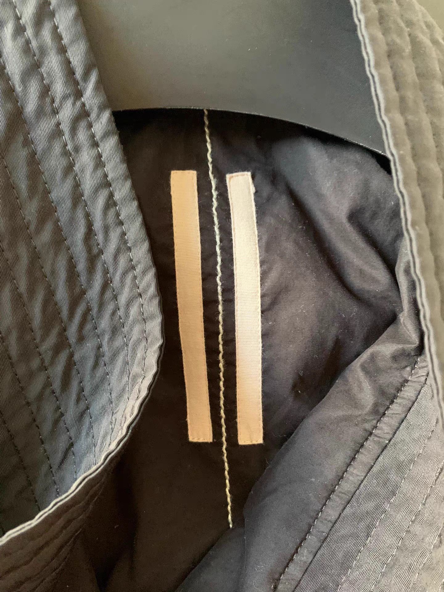 Rick Owens Rick Owens Women's Asymmetric Padded Jacket Size XS / US 0-2 / IT 36-38 - 3 Thumbnail