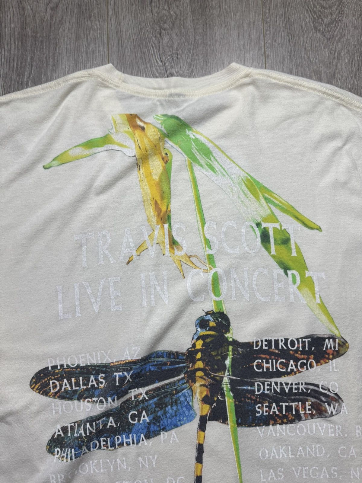 Travis Scott Travis Scott Seeing Is Believing Tour Dragonfly Cream Tee Size US XL / EU 56 / 4 - 5 Thumbnail