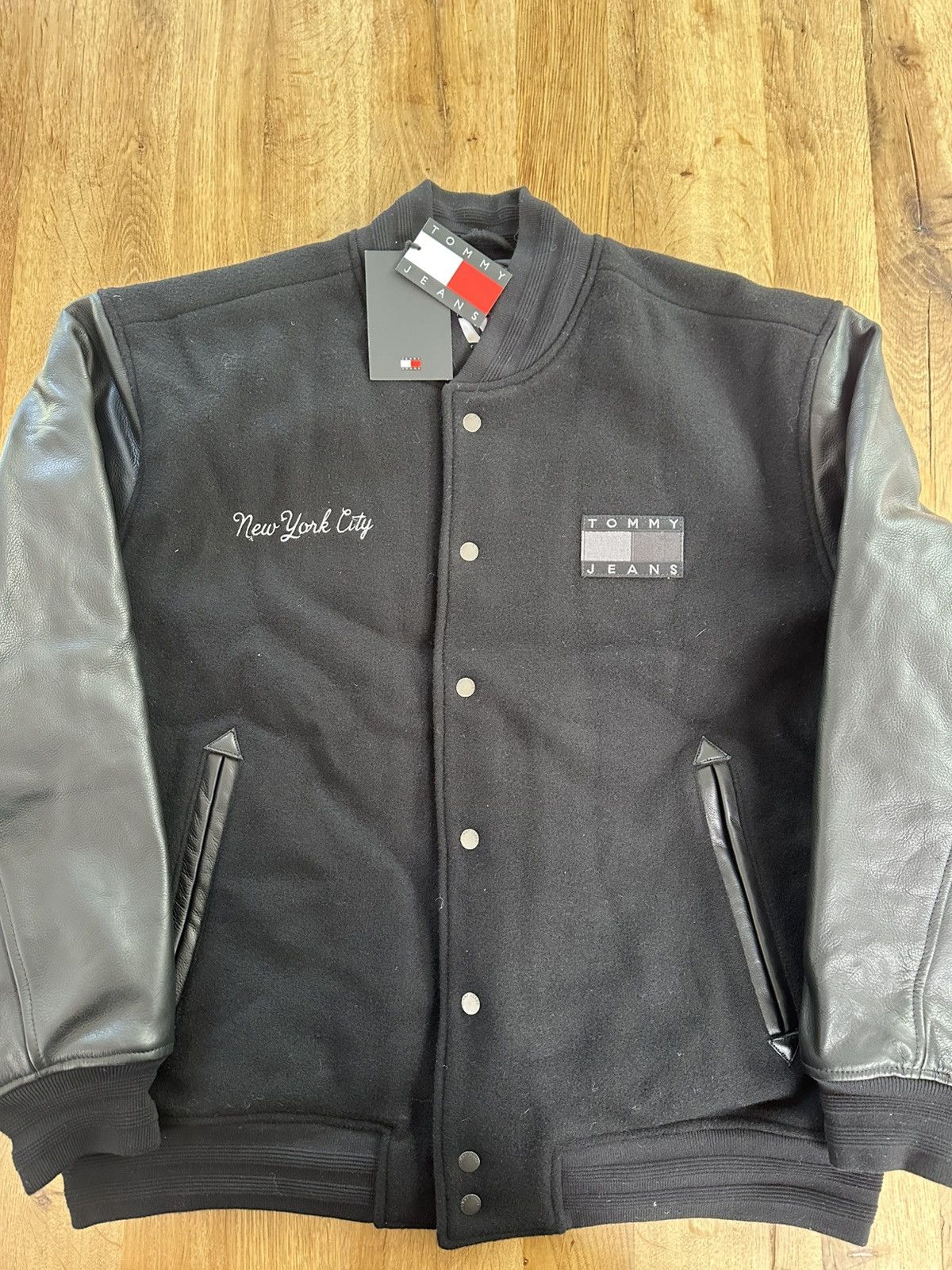 Tommy Hilfiger Tommy Remastered Varsity Jacket Size US XL / EU 56 / 4 - 1 Thumbnail