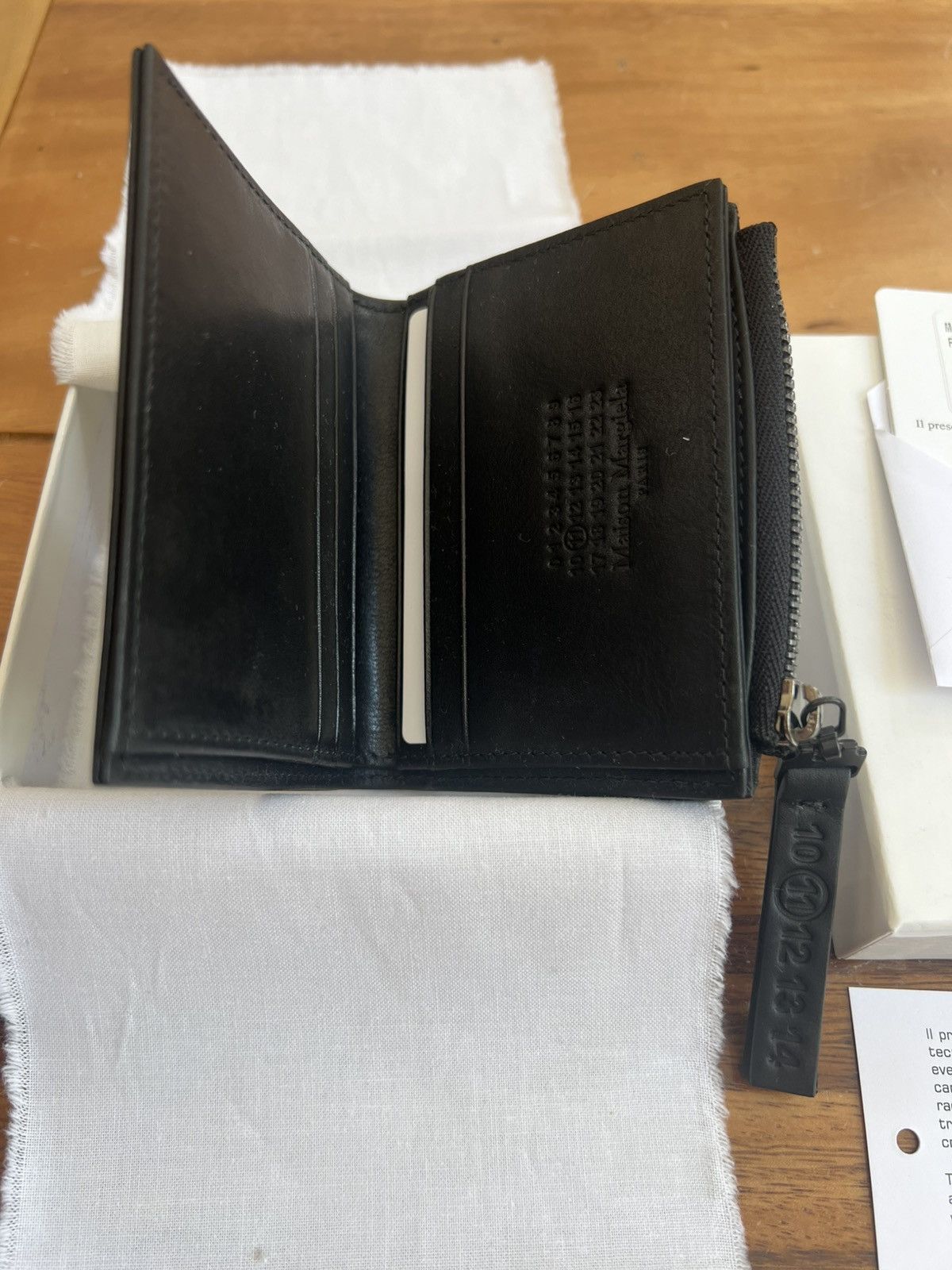 Maison Margiela Maison Margiela Wallets Black Leather Unisex Card Holder Size ONE SIZE - 9 Thumbnail