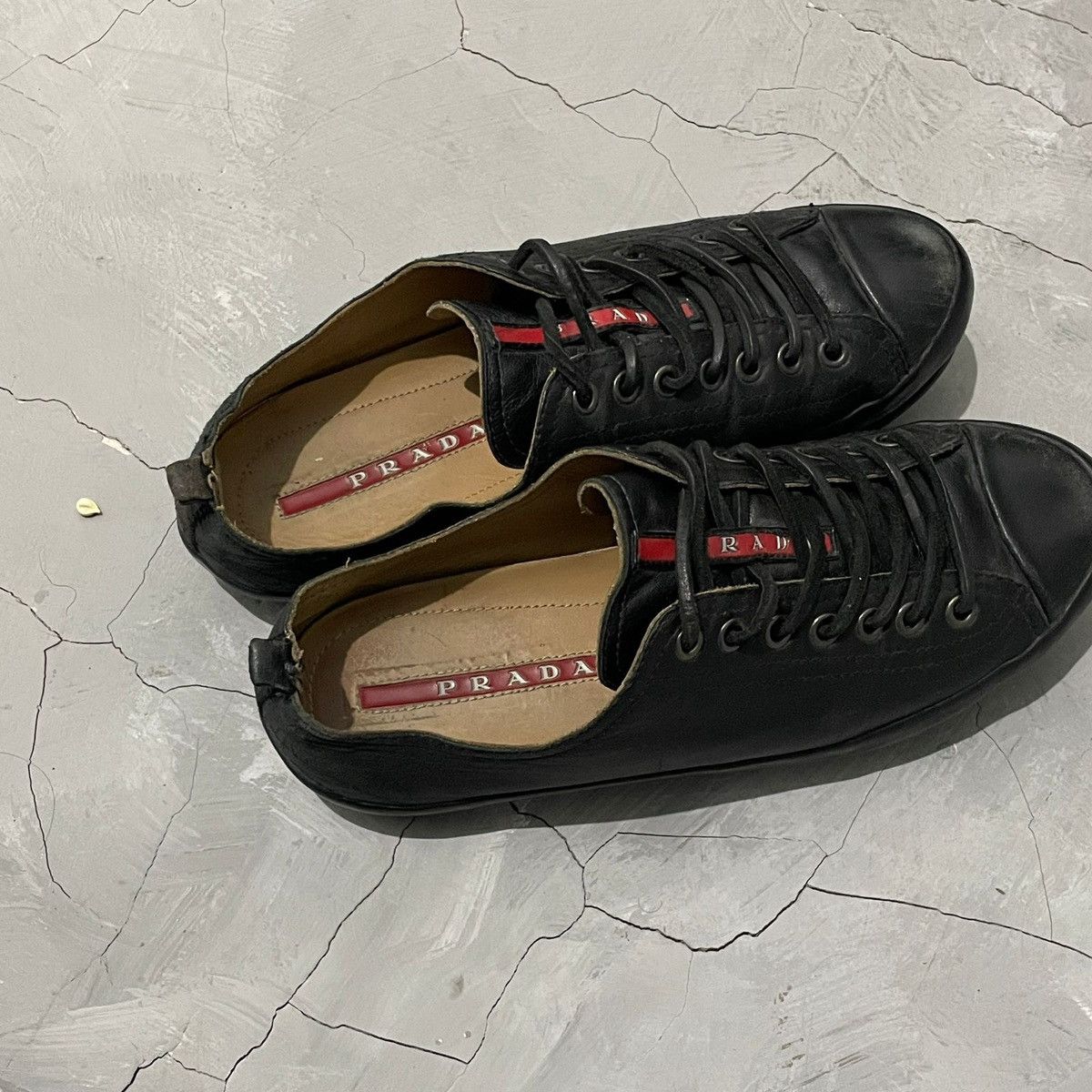 Prada Vintage Prada Sport 4E2406 Low Top Sneakers Size US 7 / EU 40 - 4 Thumbnail