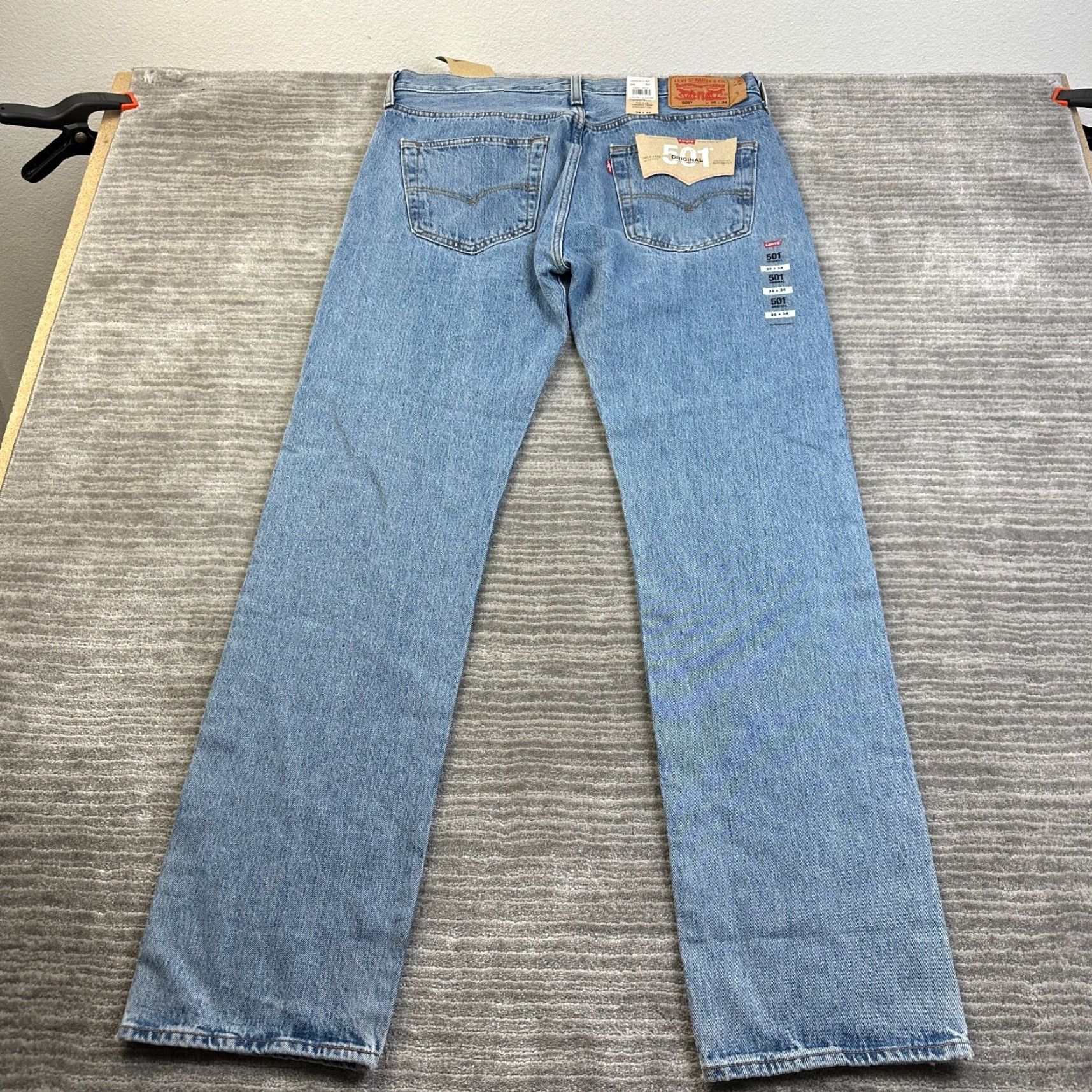 Levi's NEW Levis 501 Jeans Mens Adult 36x34 Blue Denim Cotton Casual Size US 36 / EU 52 - 2 Thumbnail