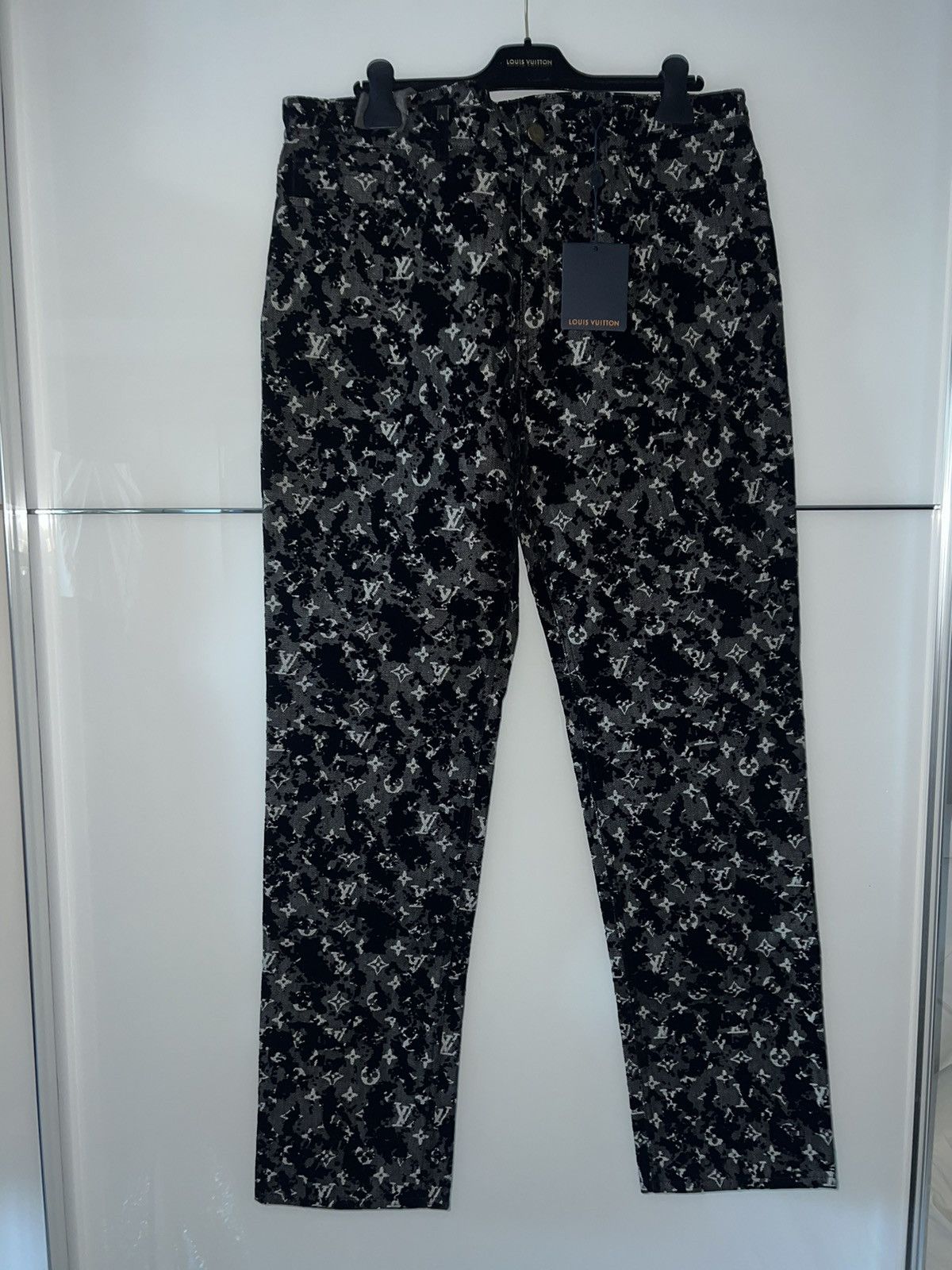 Louis Vuitton Louis Vuitton Flocked Denim Size US 38 / EU 54 - 1 Thumbnail