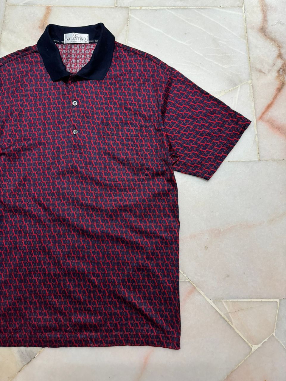 Valentino 💥Rare💥Vintage 1990s Valentino Chemises Oblique Monogram Polo Size US M / EU 48-50 / 2 - 5 Thumbnail