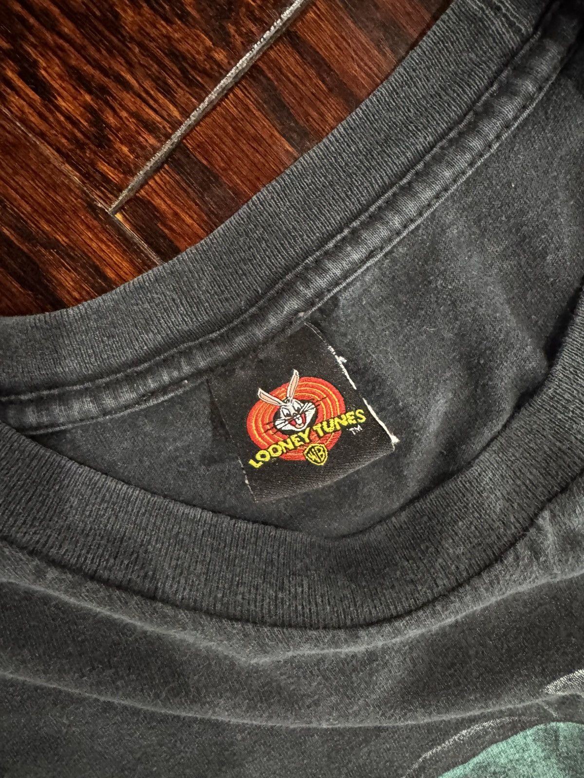 Other Y2K Looney Tunes Taz Poker Casino tee Size US L / EU 52-54 / 3 - 3 Thumbnail