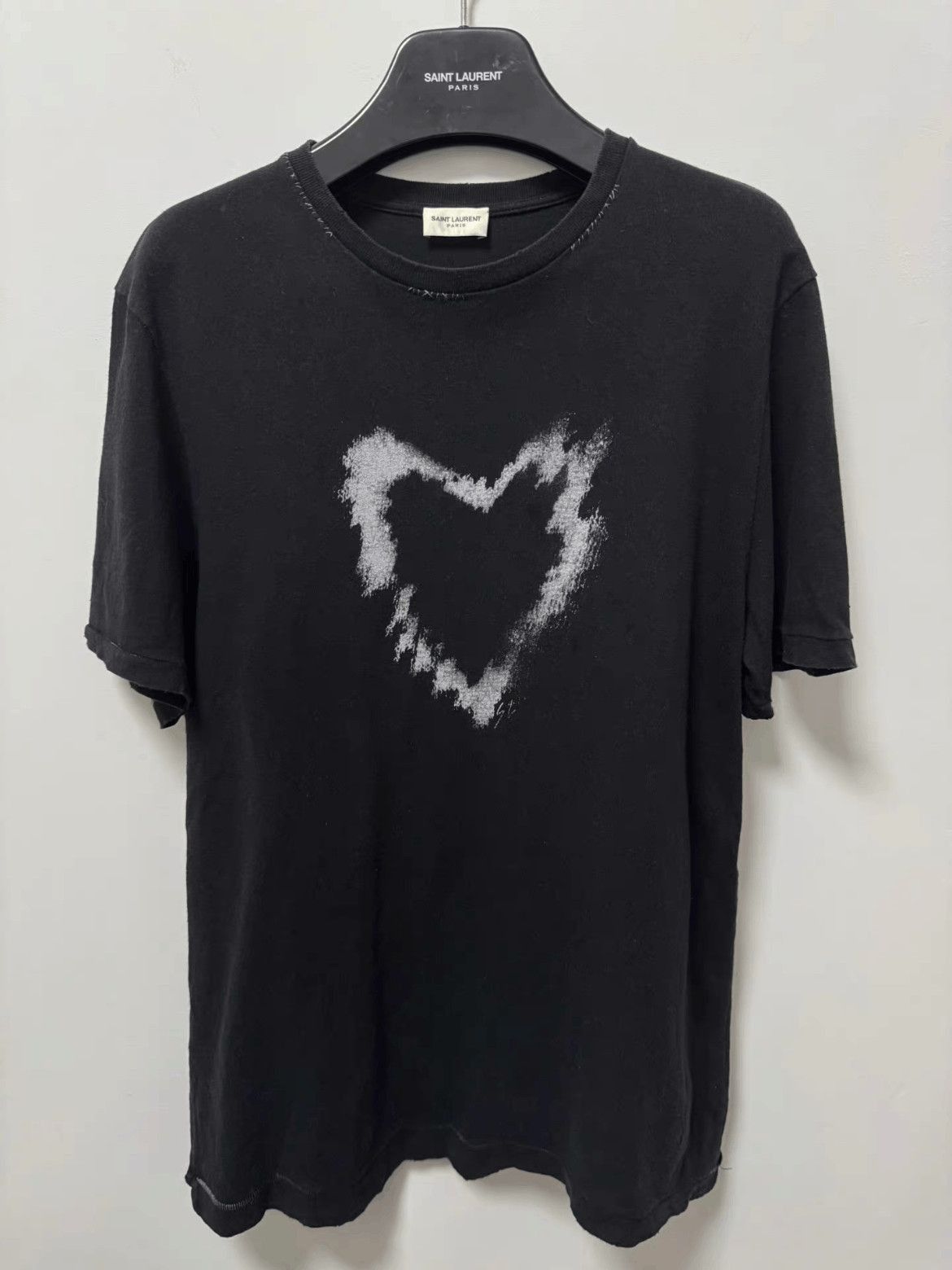 Saint Laurent Paris Saint Laurent Paris 23AW Shinning Heart Tee-2508 Size US XS / EU 42 / 0 - 1 Thumbnail