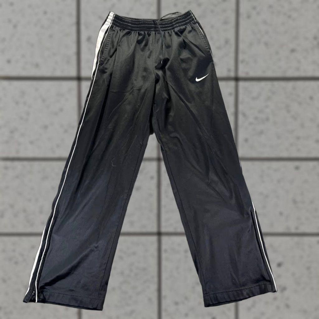 VINTAGE Nike Basketball Track Pants Mens M Black Polyester Baggy Zip Legs