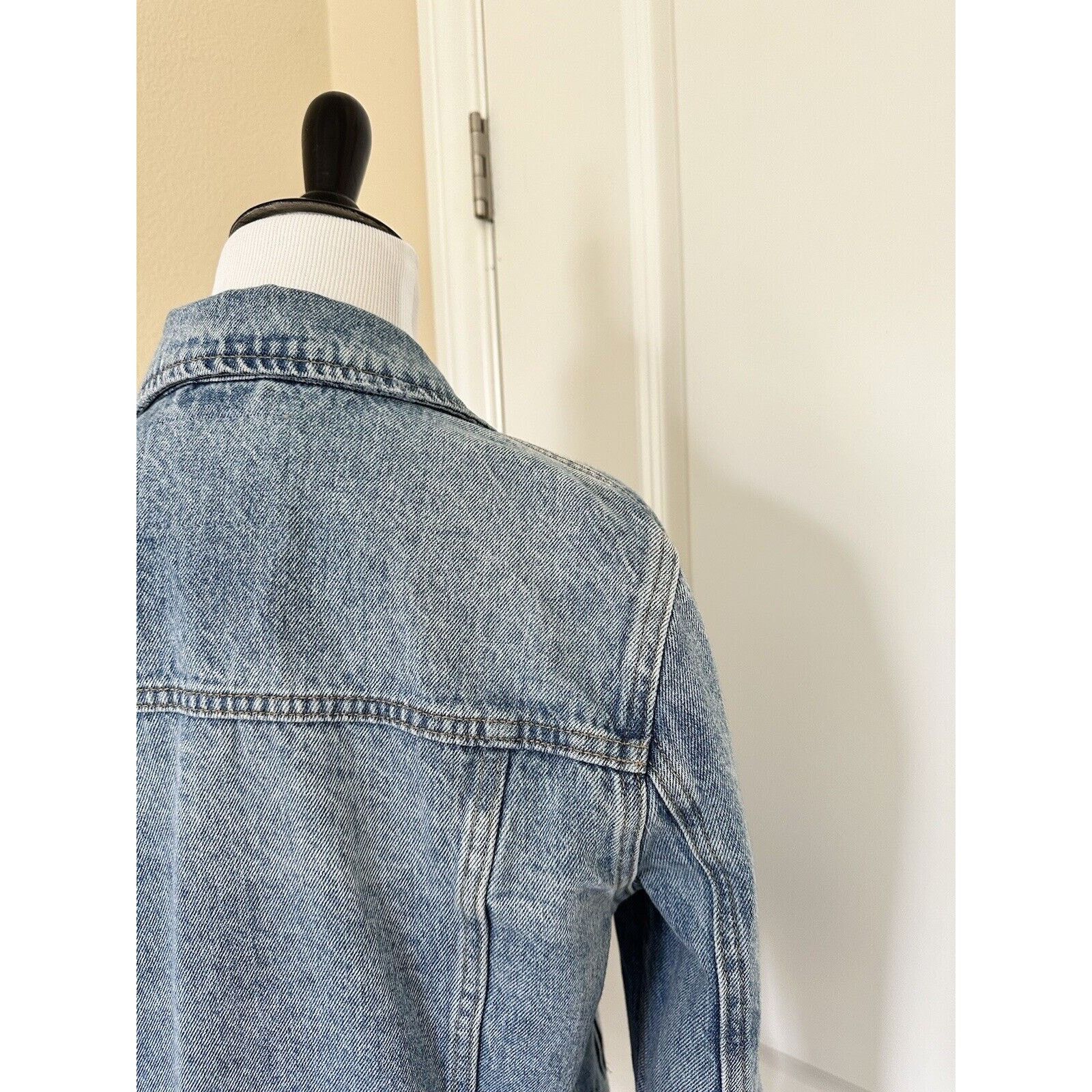 BLANKNYC Blank NYC Blue Denim Jacket Distressed Raw Edge Size M Size M / US 6-8 / IT 42-44 - 9 Thumbnail
