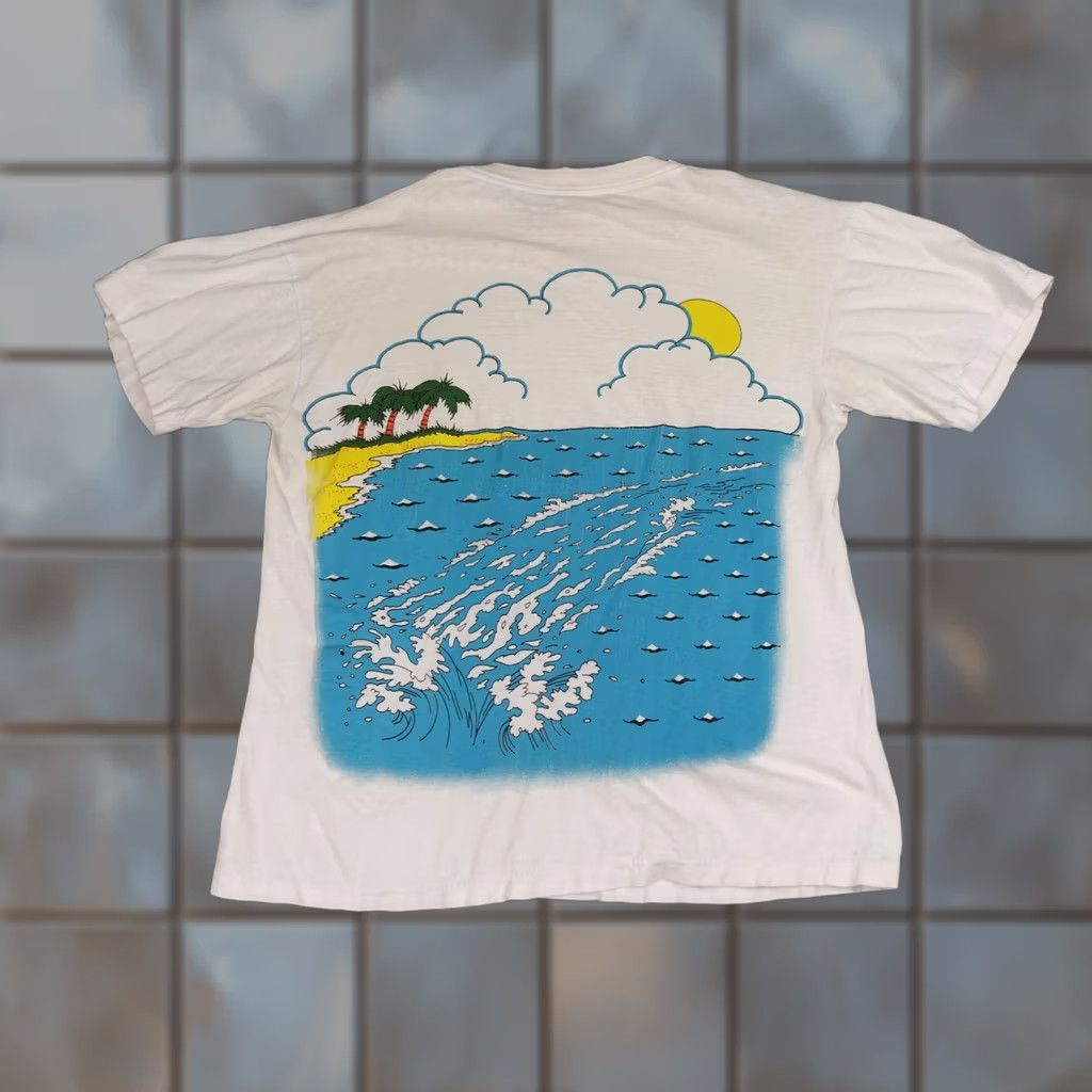 Vintage VINTAGE Caribbean Dream Looney Tunes Shirt Mens L White 90s Beach Surf Bugs Bunny Cartoon Size US L / EU 52-54 / 3 - 1 Thumbnail