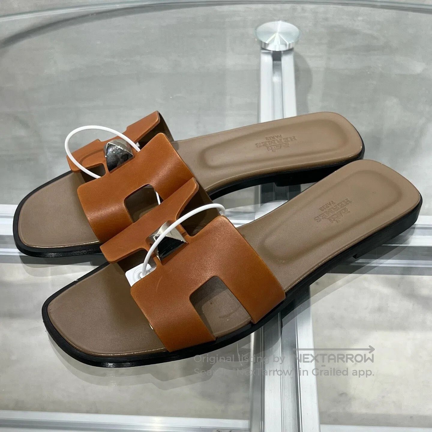 Hermes Hermes Oran flat-soled slippers Size US 7.5 / IT 37.5 - 1 Thumbnail