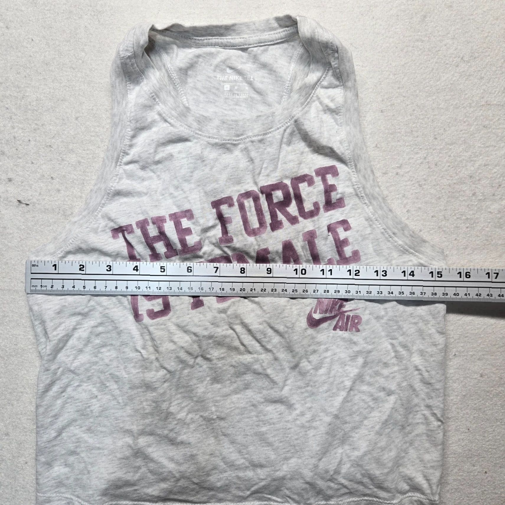 Nike Nike Air Women’s Cropped Tank Top Sleeveless M Gray Activewear 2020s Size M / US 6-8 / IT 42-44 - 4 Thumbnail