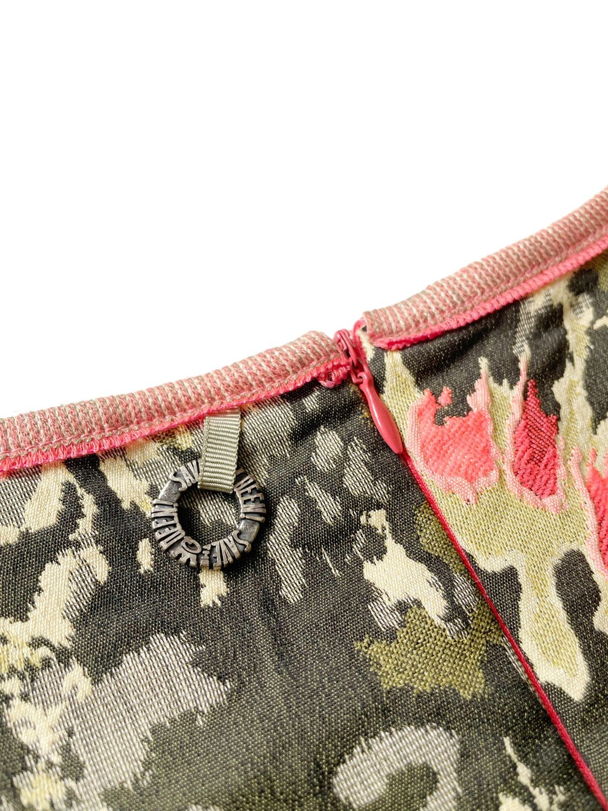 Other Save The Queen Flowers Vanguard Print Made In Italy Size M Size M / US 6-8 / IT 42-44 - 7 Thumbnail