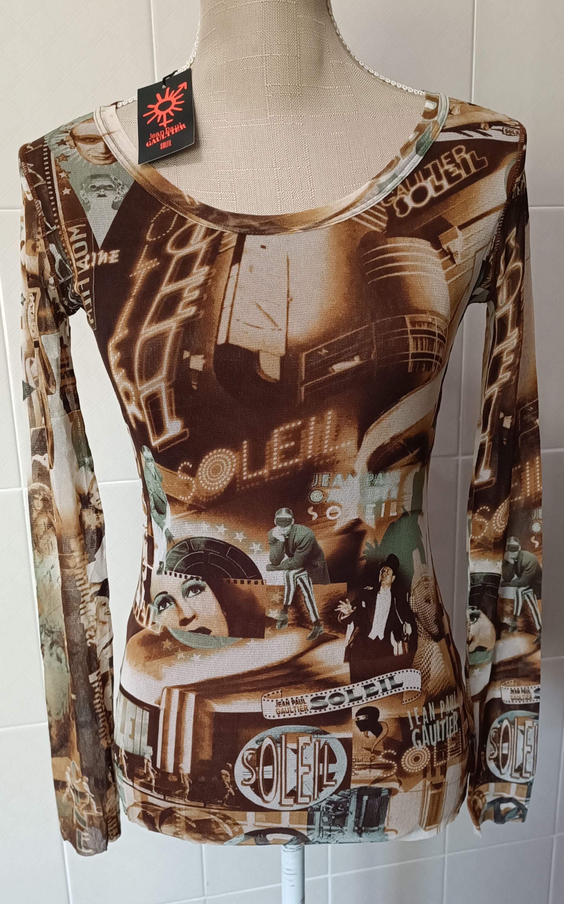 Jean Paul Gaultier Faces mesh top Size M / US 6-8 / IT 42-44 - 1 Thumbnail