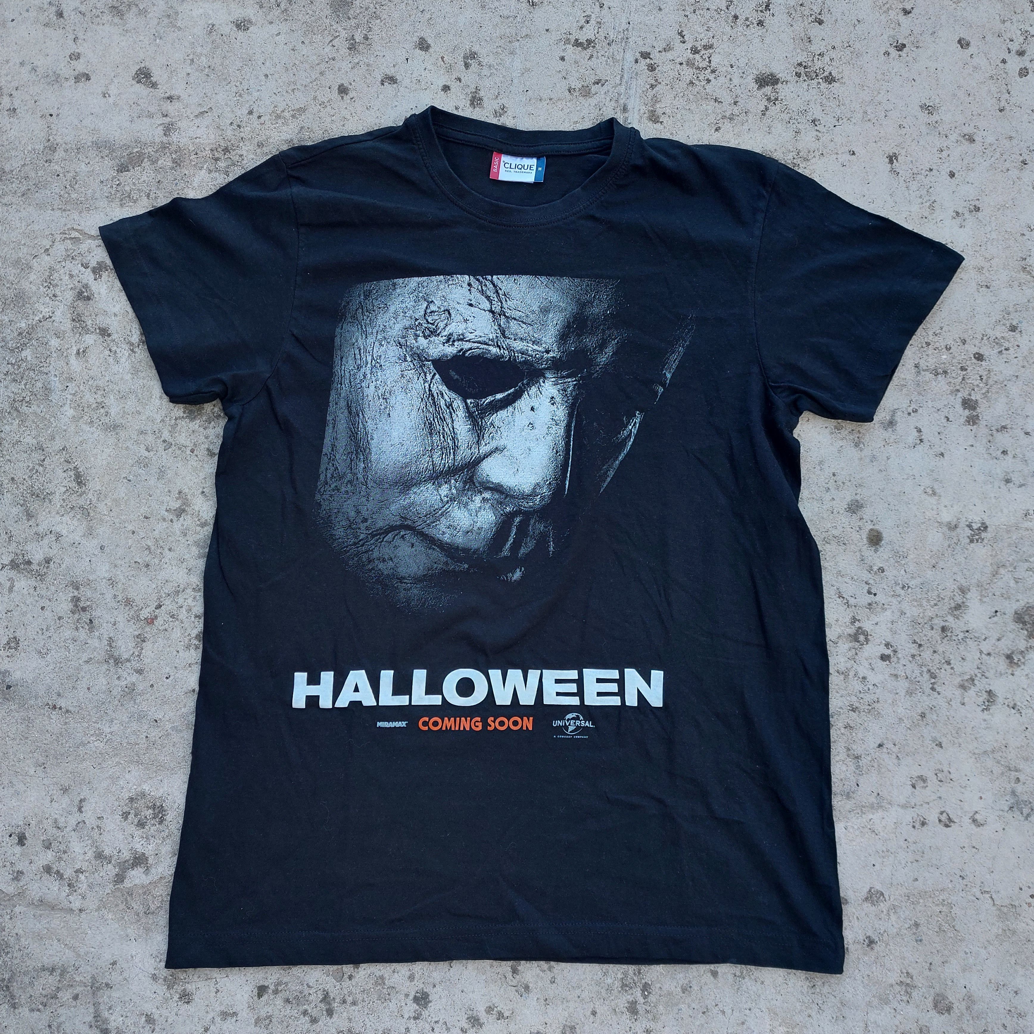 Clique × Universal Studios halloween horror movie tshirt michael myers slasher tee Size US M / EU 48-50 / 2 - 2 Thumbnail