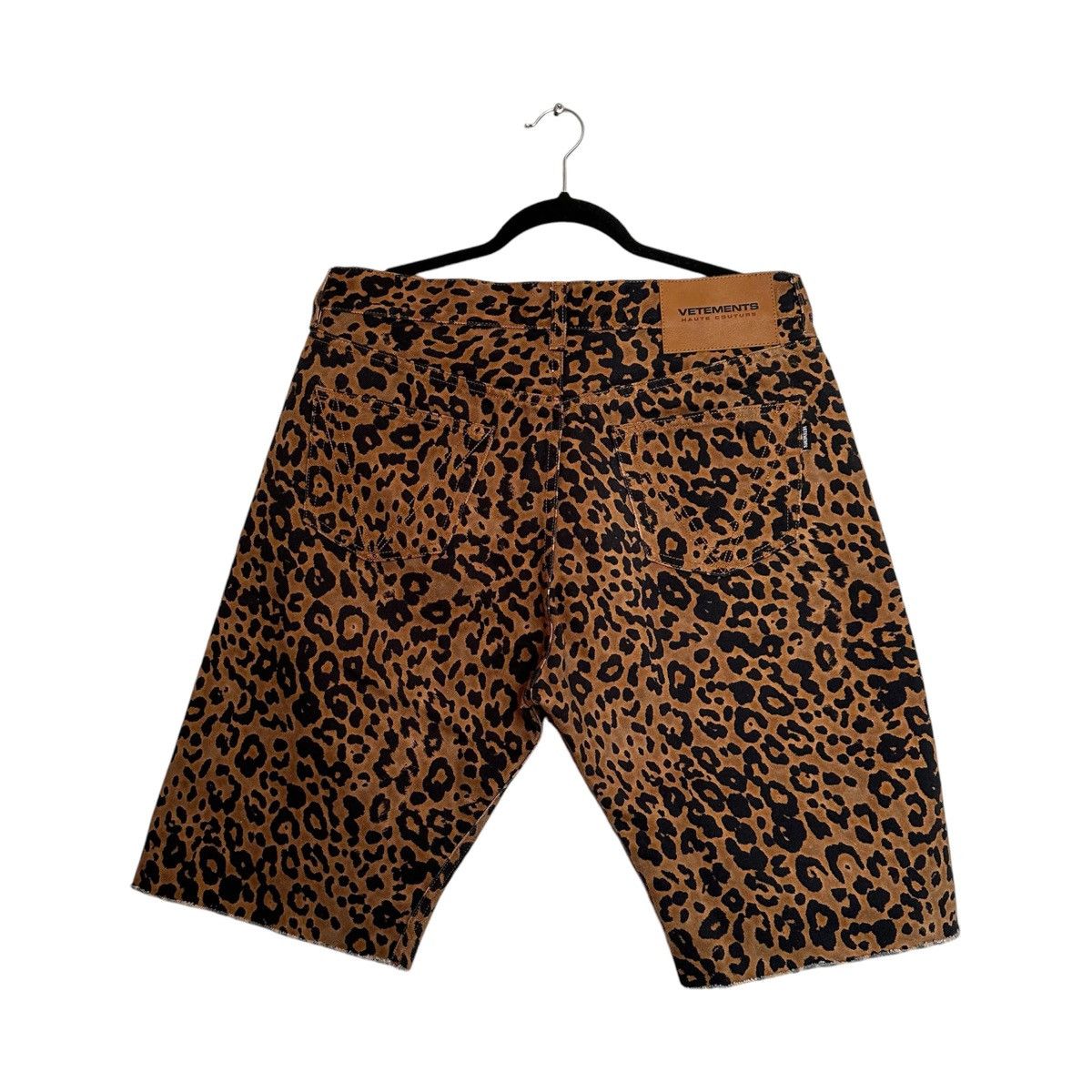 Vetements Vetements Leopard Shorts Size US 32 / EU 48 - 2 Thumbnail