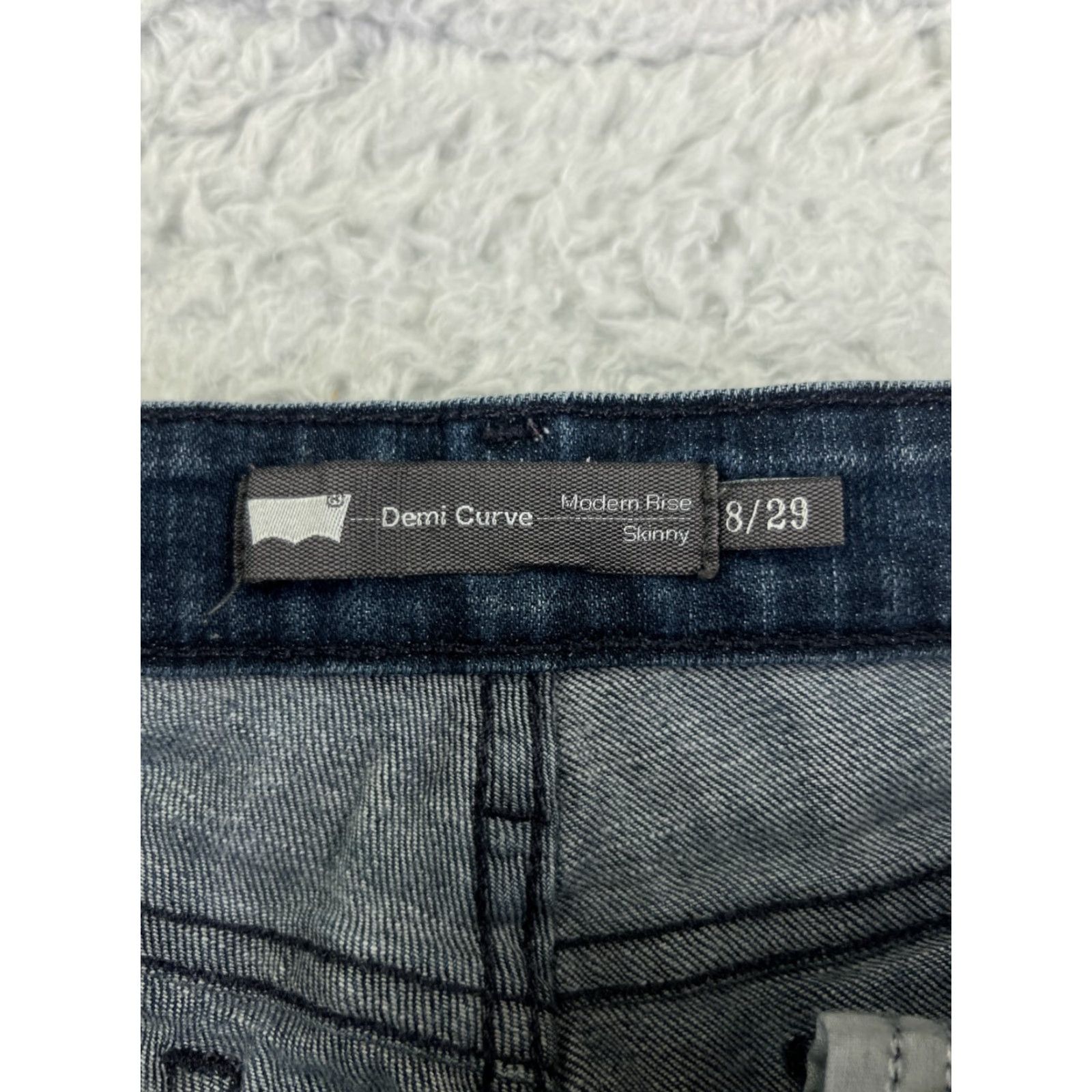 Levi's VINTAGE Levis Jeans Womens 26x30 Denim Blue 3 Slim Skinny Bootcut Low Rise City Levi’s Demi Curve Womens Jeans 5-Pocket Stretch Regular Country Mexico Size 26" / US 2 / IT 38 - 6 Thumbnail