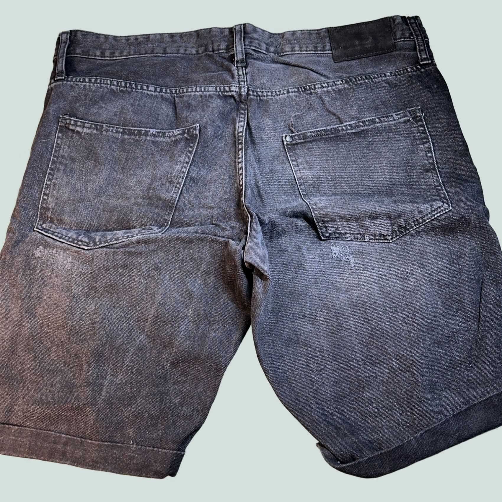 H&M H&M Men’s Shorts Black Size 38 Chino Regular Pants Boys? Size US 38 / EU 54 - 1 Thumbnail