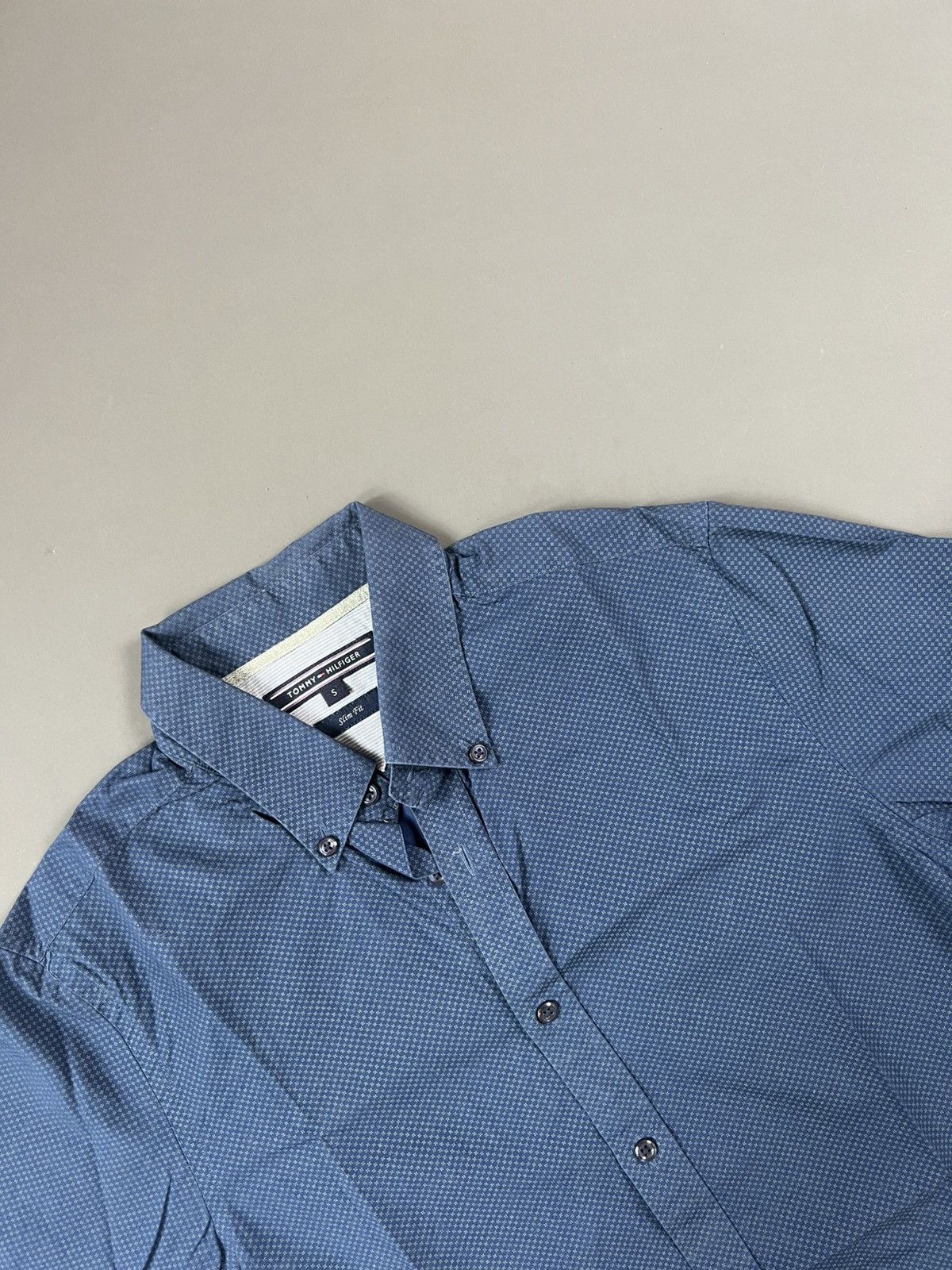 Tommy Hilfiger Tommy Hilfiger Shirt (S) Size US S / EU 44-46 / 1 - 3 Thumbnail