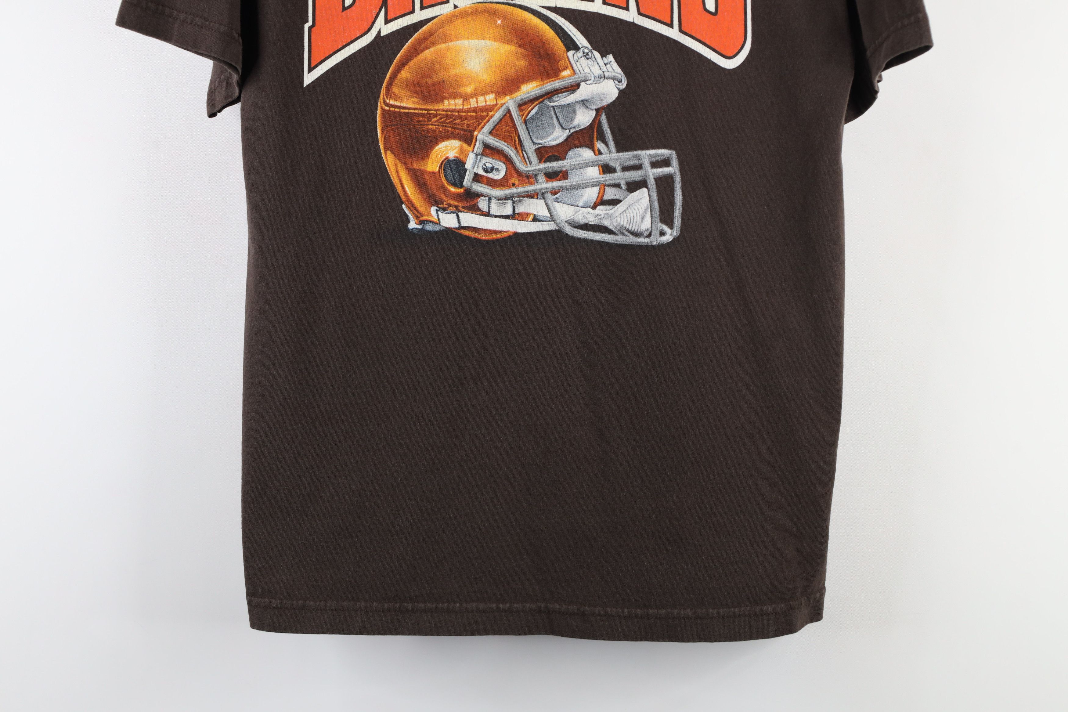 Vintage Vintage Spell Out Cleveland Browns Football Helmet T-Shirt Size US M / EU 48-50 / 2 - 3 Thumbnail