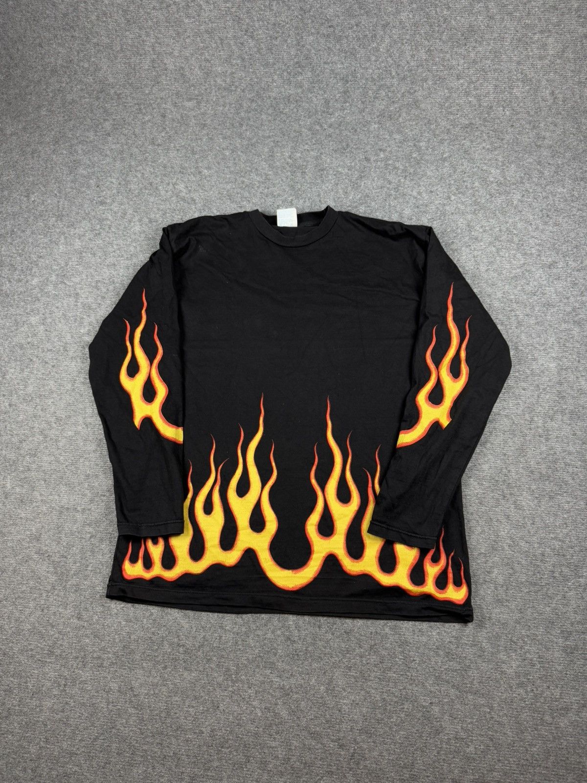 Japanese Brand × Vintage Y2K japanese brand fire flames longsleeve Size US L / EU 52-54 / 3 - 6 Thumbnail