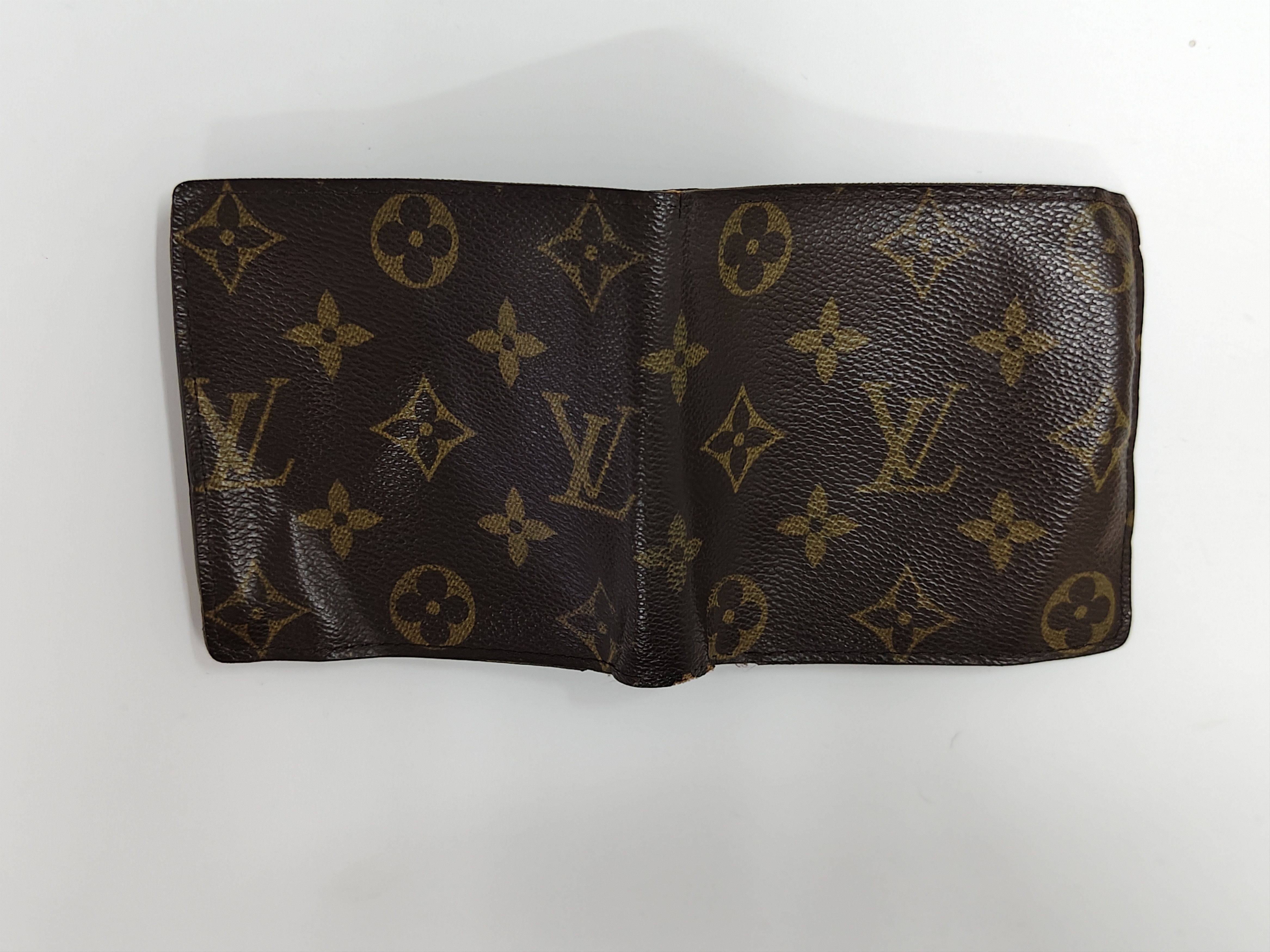 Louis Vuitton Louis Vuitton Monogram Portefeuille Marco Bifold Wallet Size ONE SIZE - 2 Thumbnail