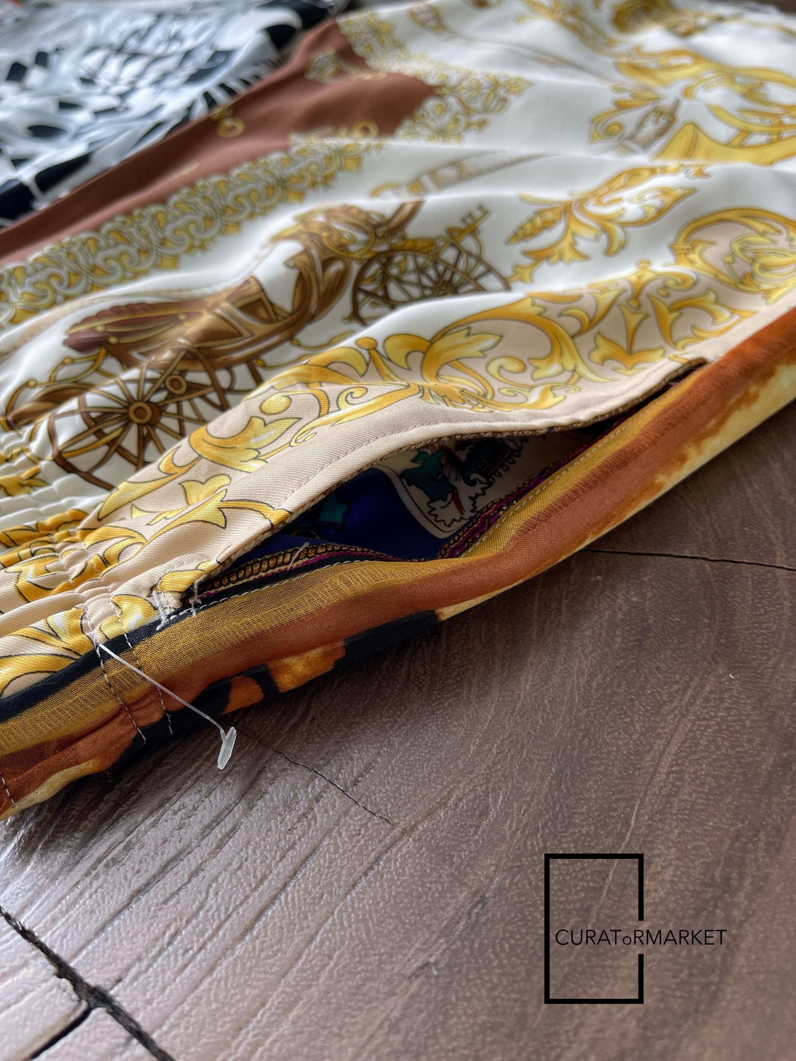 Children of the discordance Sz2 Vintage Scarf 1 of 1 Baroque Diamond Pattern Shorts SS20 Size US 30 / EU 46 - 5 Thumbnail