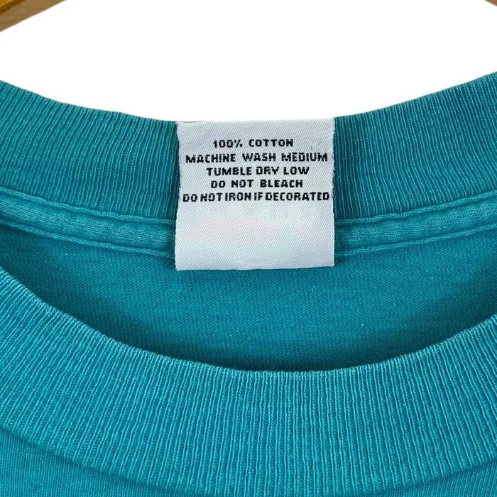 Maui and Sons Vintage 90’ MAUI & SONS SURF Big Wave Artwork Tee Shirt Size US XL / EU 56 / 4 - 6 Thumbnail