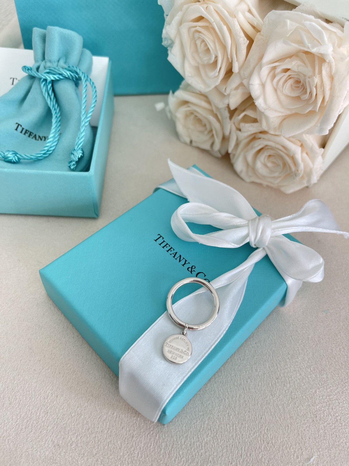 Tiffany & Co. Return To Tiffany Round Charm Ring Silver 5.75 NEW $650 Size ONE SIZE - 11 Thumbnail