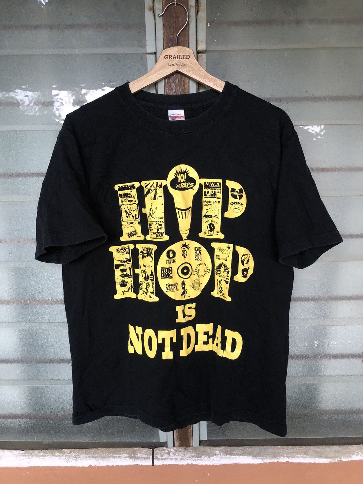 Rap Tees Vintage Hip Hop is Not Dead Classic Logo Shirt Tee DMC Size US L / EU 52-54 / 3 - 1 Thumbnail