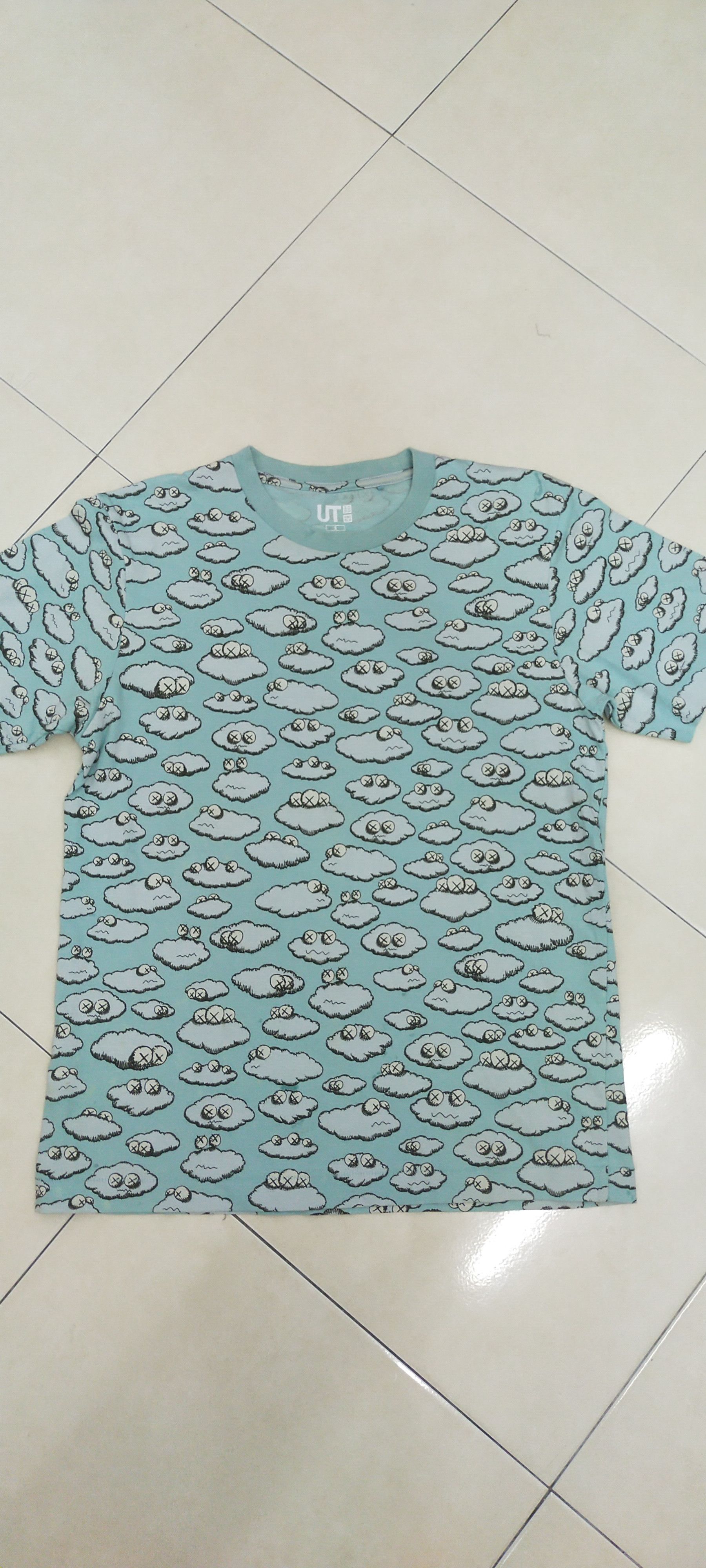 Kaws × Uniqlo × Vintage KAWS vintage Size US S / EU 44-46 / 1 - 2 Thumbnail