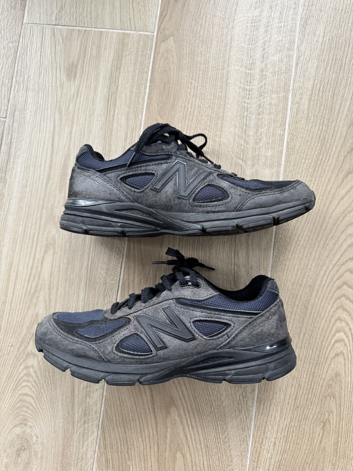 JJJJound × New Balance Jjjjound x New Balance 990V4 Size US 10 / EU 43 - 2 Thumbnail