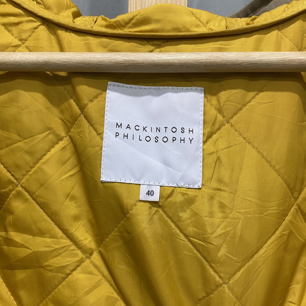 Mackintosh Mackintosh Philosophy Diamond Quilted Hooded Jacket Beige Size US S / EU 44-46 / 1 - 15 Thumbnail