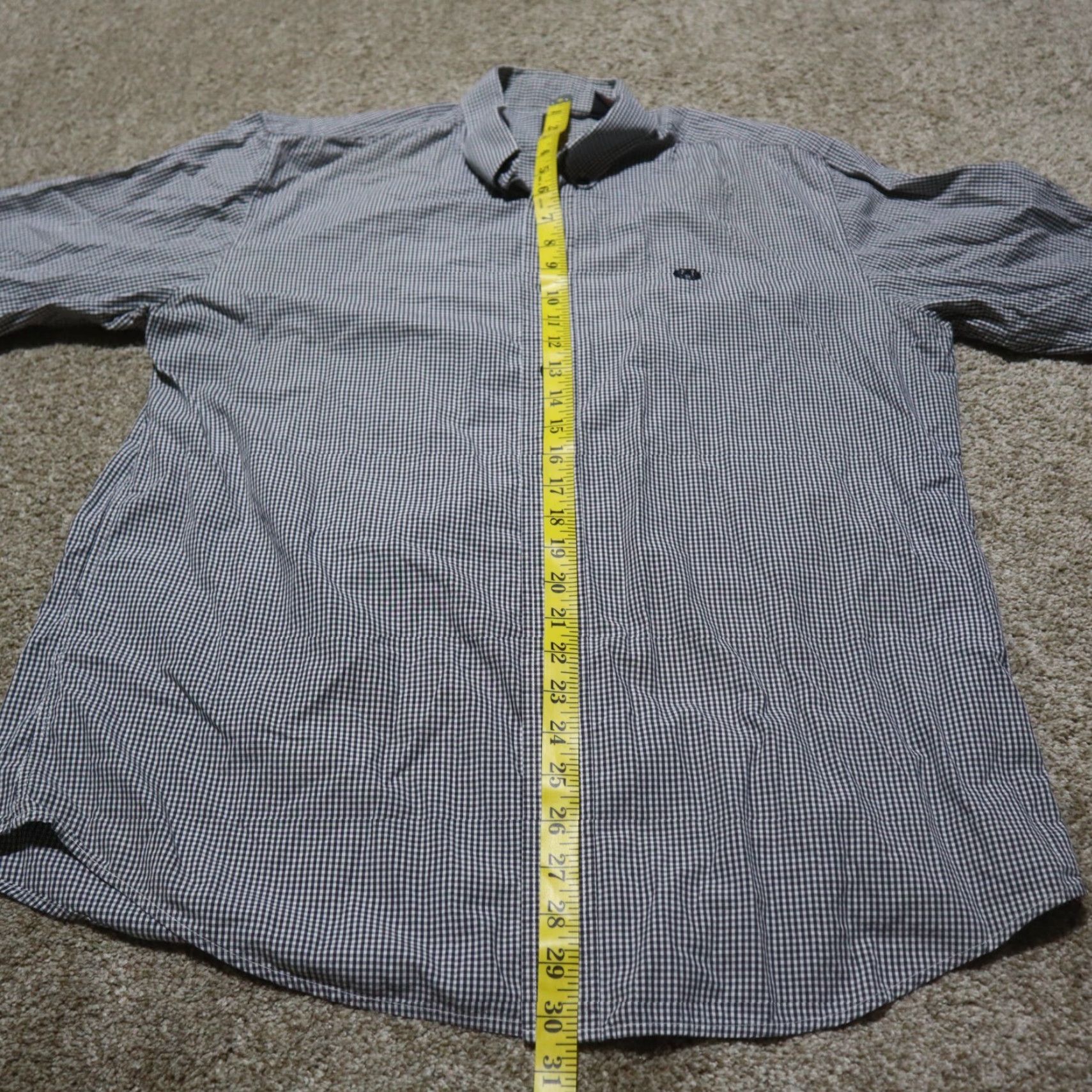 Perry Ellis PERRY ELLIS AMERICA Gray Checkered Button Down Shirt Men Size L Large Shirt Men L Gray Checkered Button-Down Perry Ellis America 90s Size US L / EU 52-54 / 3 - 5 Thumbnail