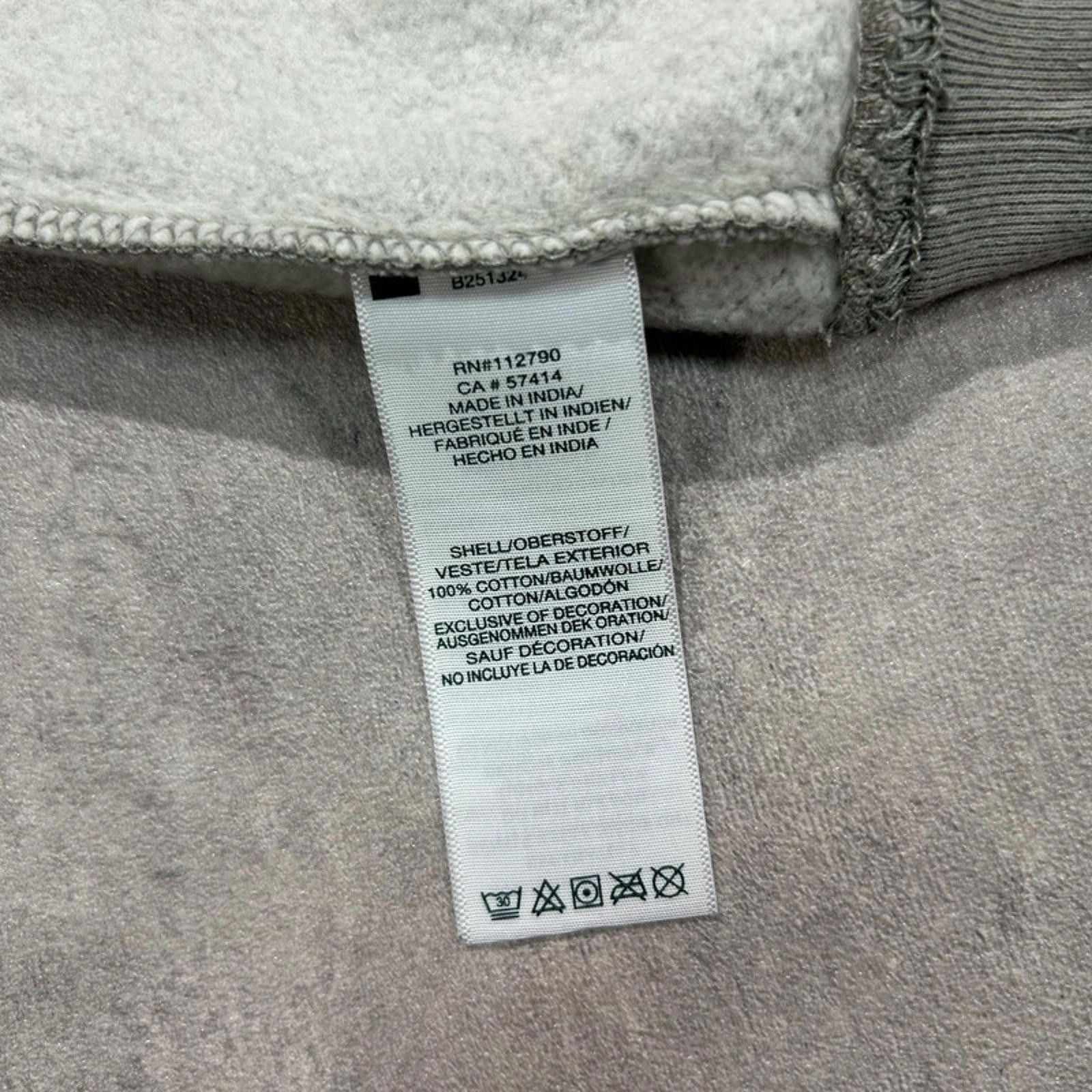 True Religion True religion hoodie, large Size US L / EU 52-54 / 3 - 8 Thumbnail