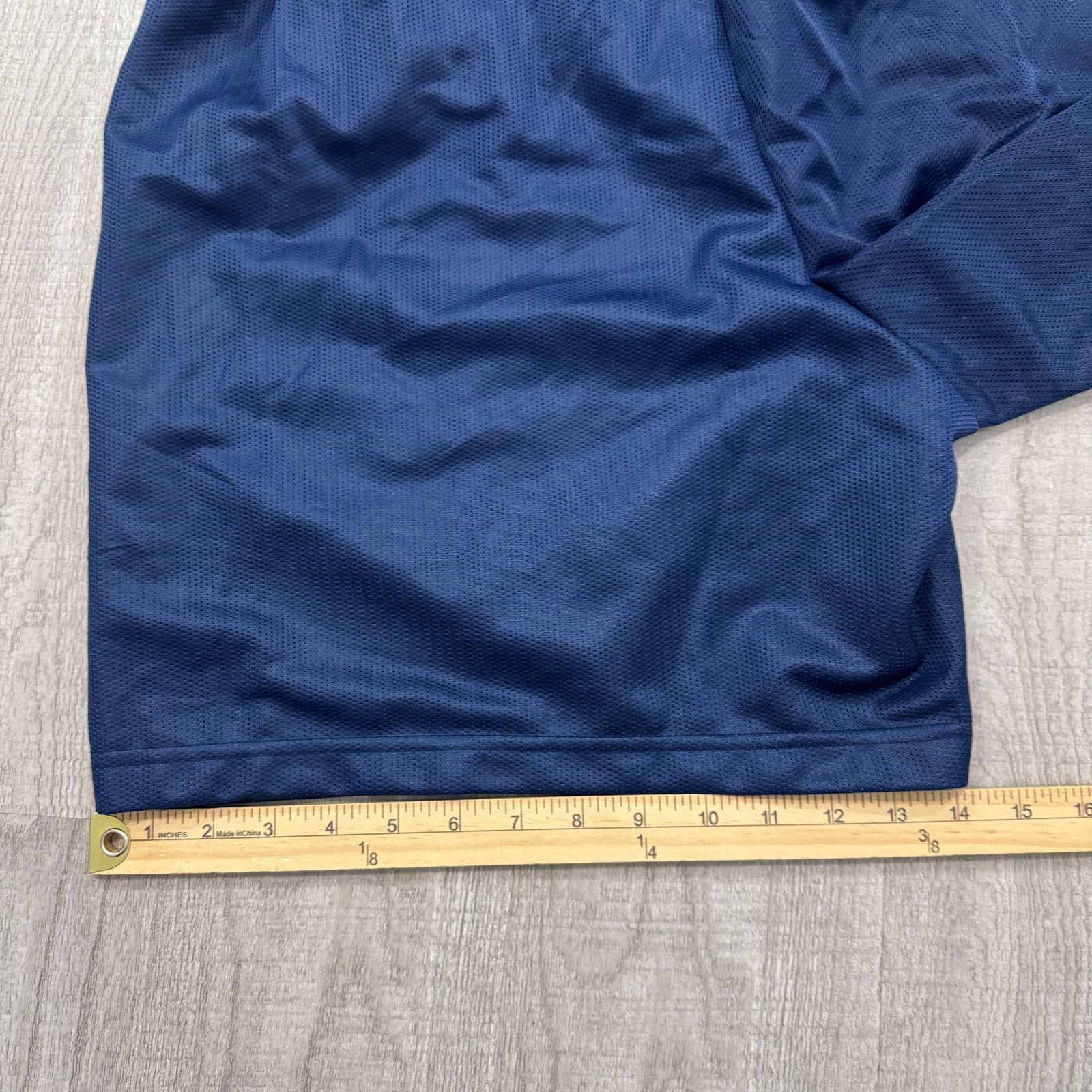 Vintage Vintage A4 Mesh Shorts Men's Extra Large XL 7" Inseam 90s Size US 32 / EU 48 - 9 Thumbnail