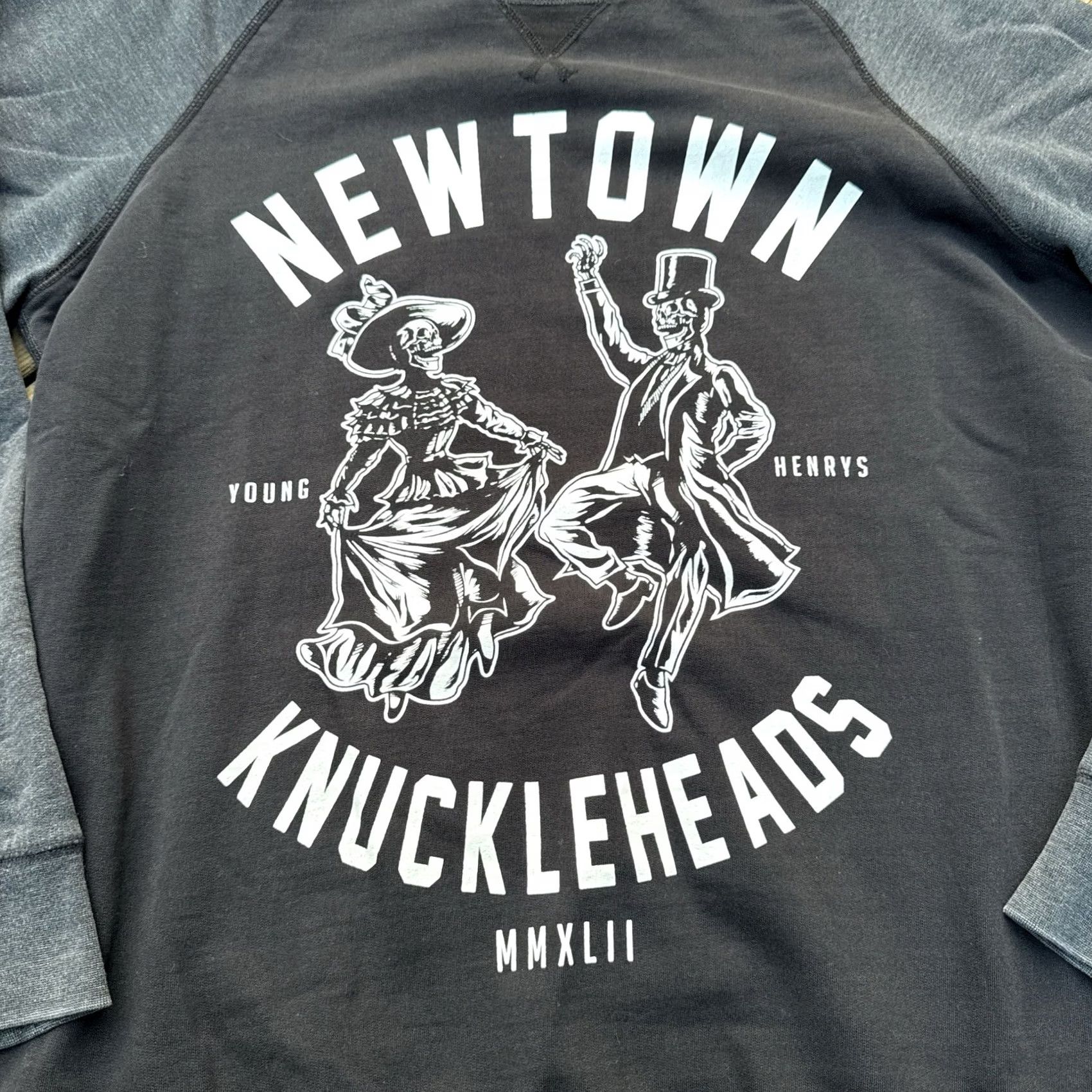 Vintage Haut Knuckleheads Sweatshirt L Graphic Skull Dance Pullover Mens Black Crewneck Regular Size L Shirt Sweatshirt Pullover Skull Dance Mens Size US L / EU 52-54 / 3 - 2 Thumbnail