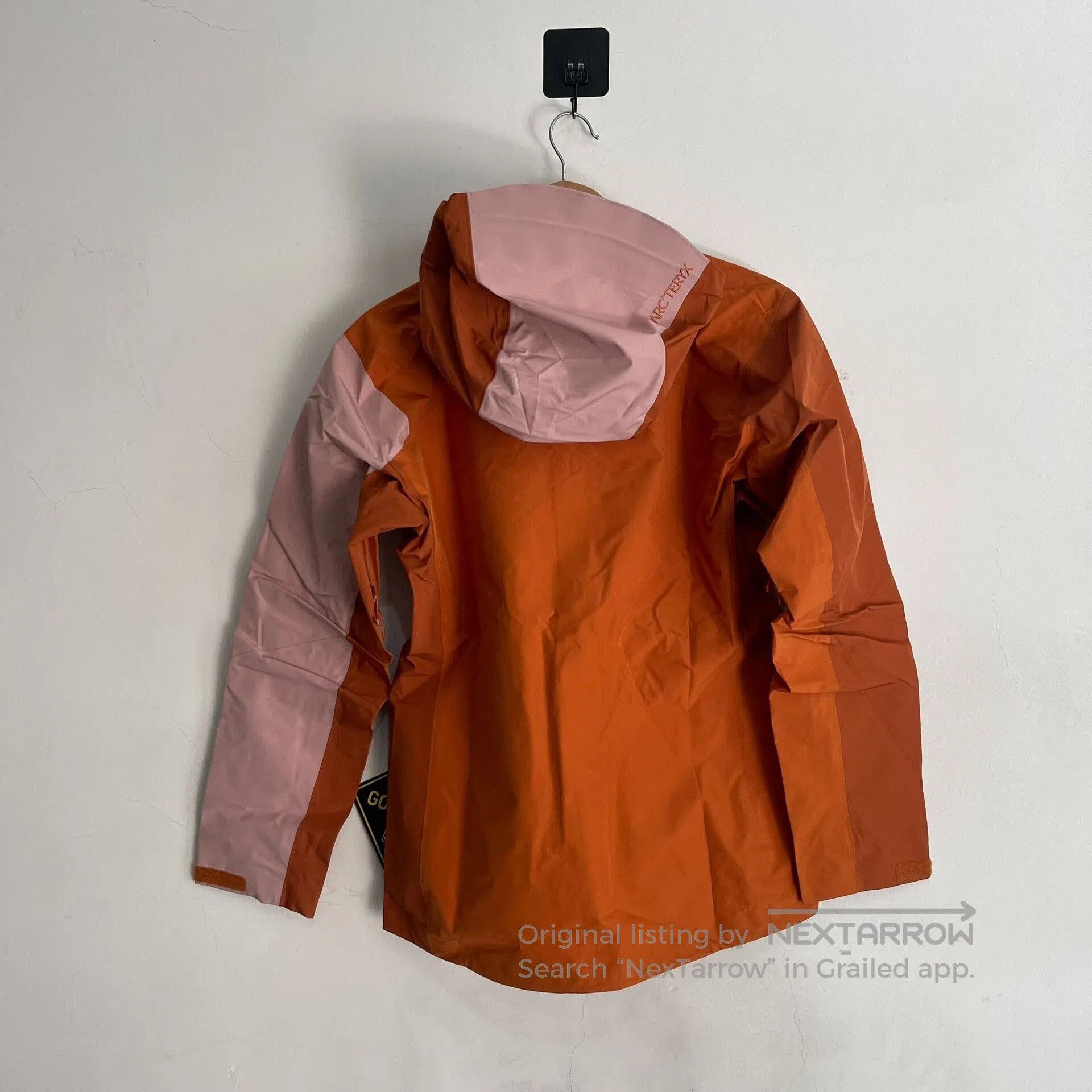 Arc'teryx Arcteryx Women's Beta Lightweight Jacket. Size S / US 4 / IT 40 - 7 Thumbnail